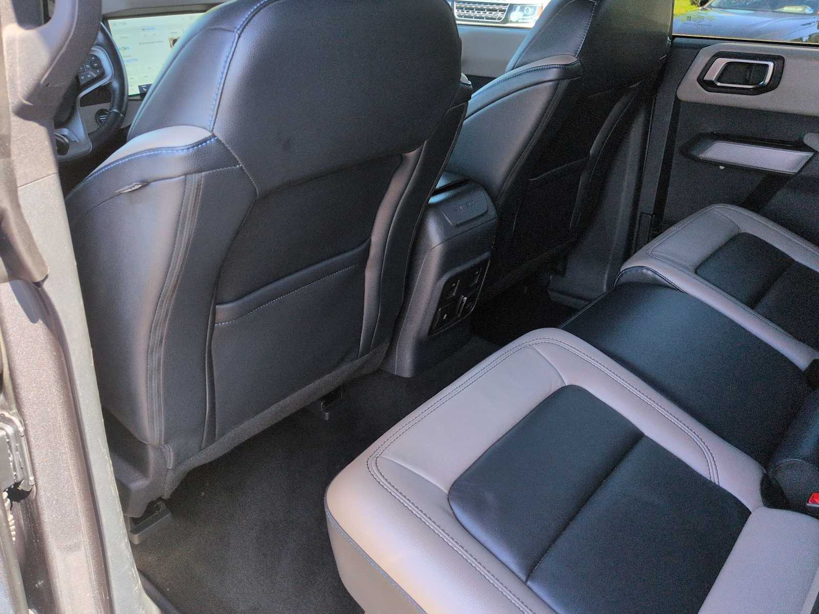 Thumbnail: 2022 Ford Bronco - 19