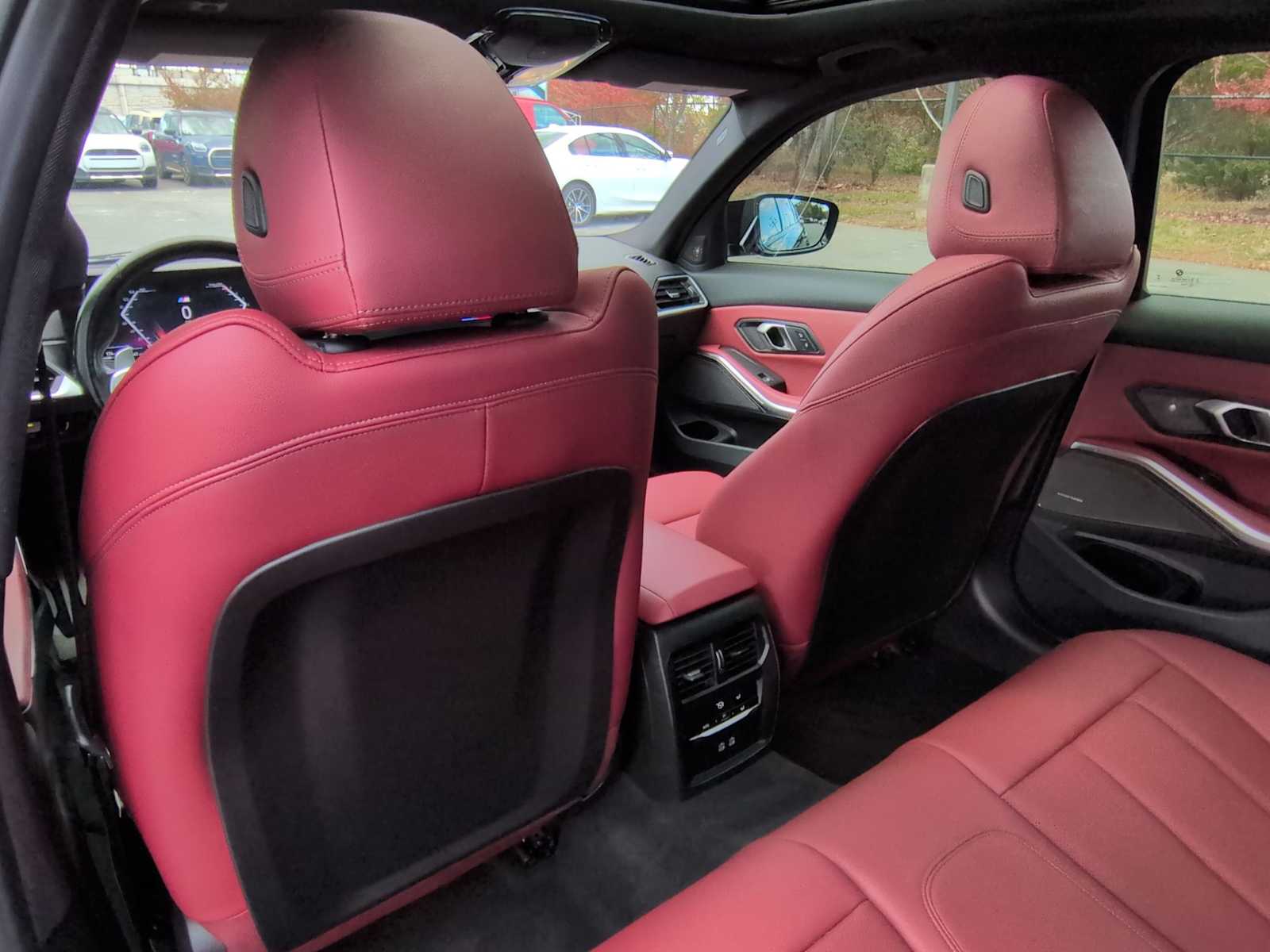 Thumbnail: 2024 BMW 3 Series - 19