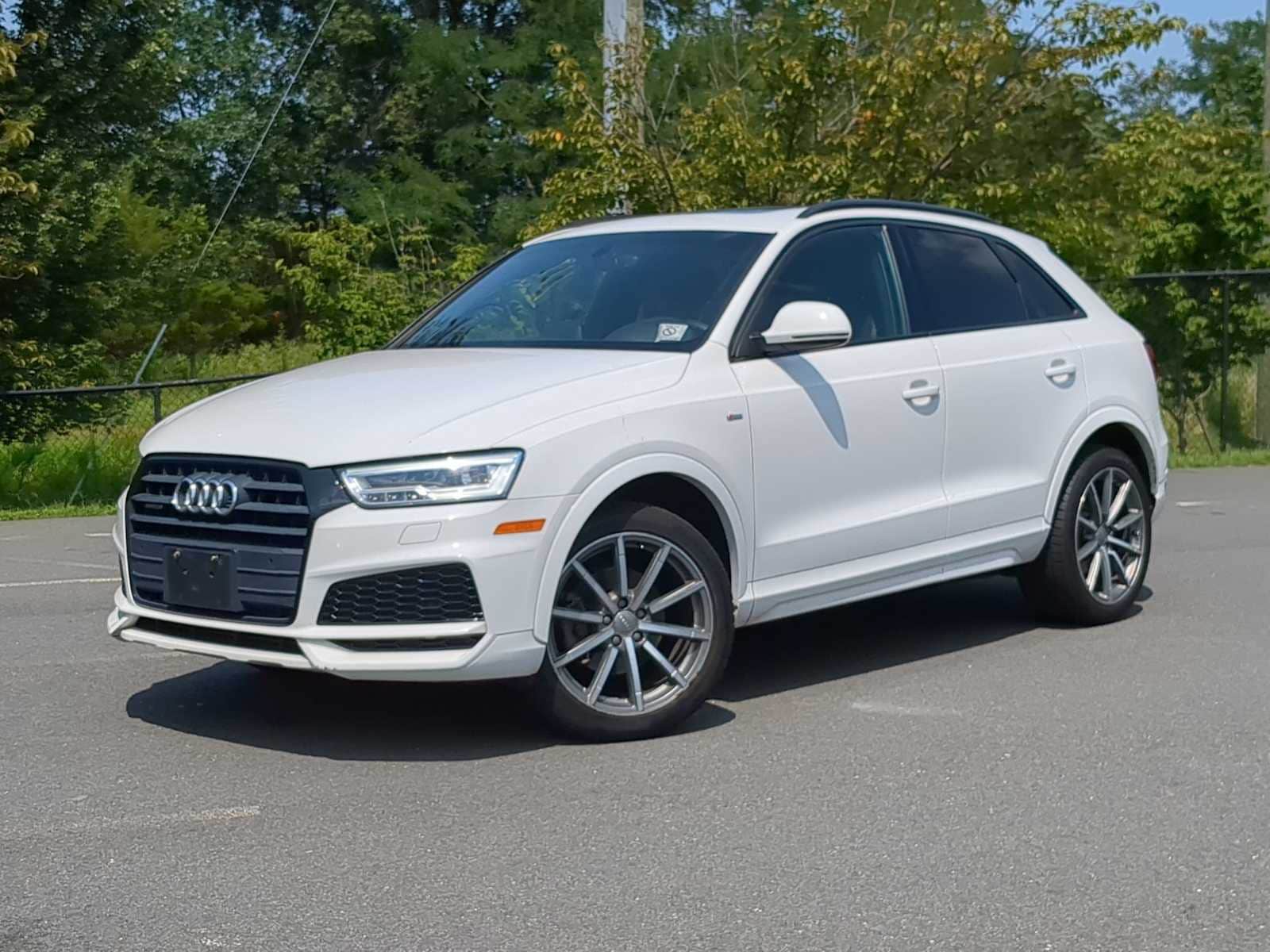Thumbnail: 2018 Audi Q3 - 1