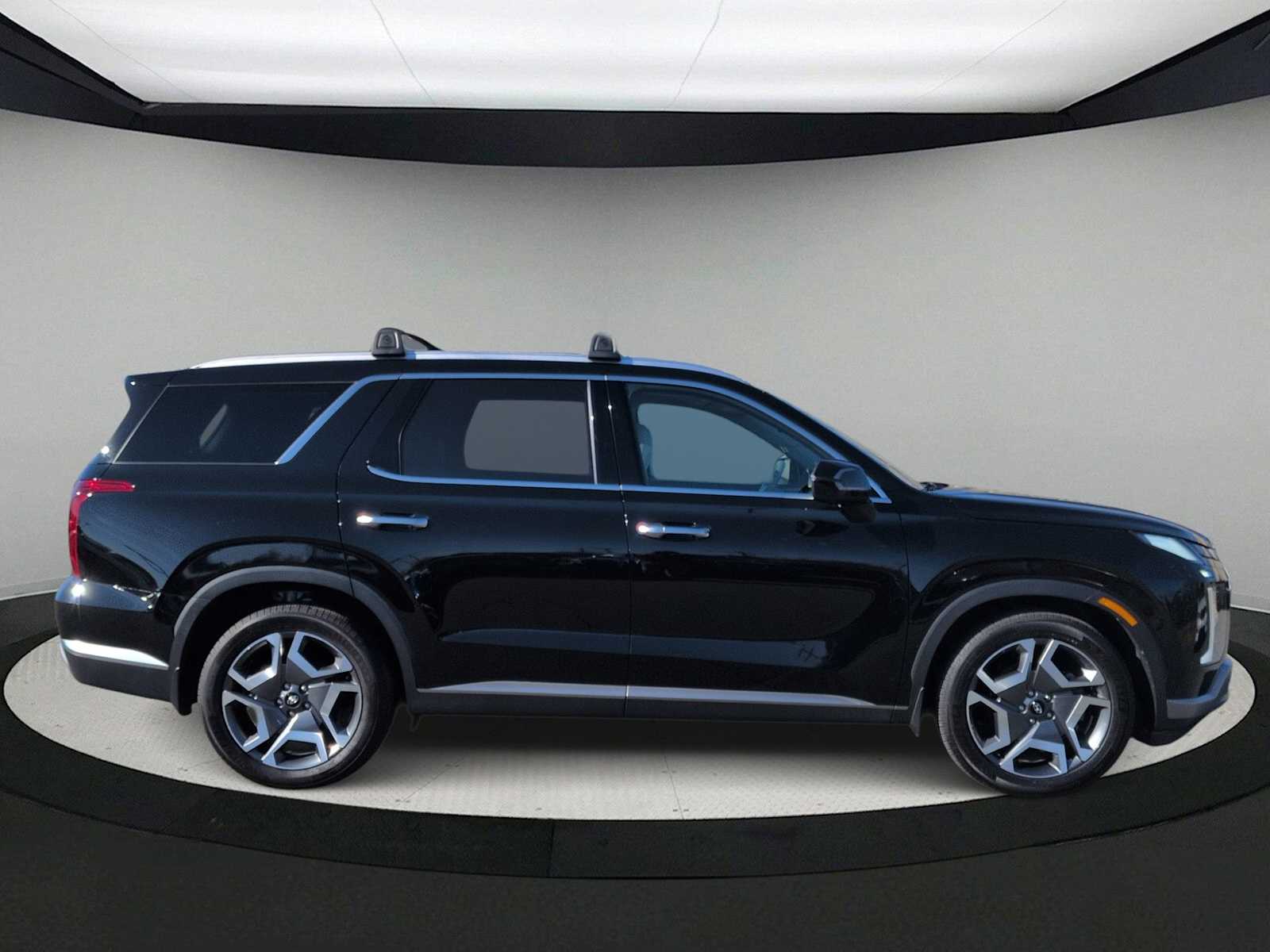 Thumbnail: 2023 Hyundai Palisade - 9