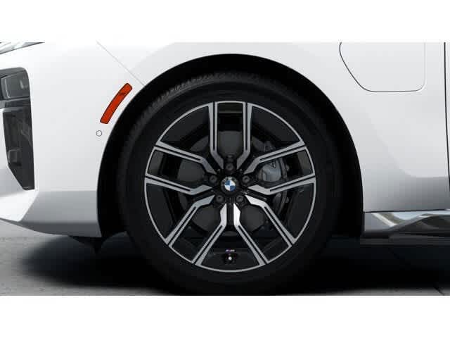 Thumbnail: 2026 BMW 7 Series - 7