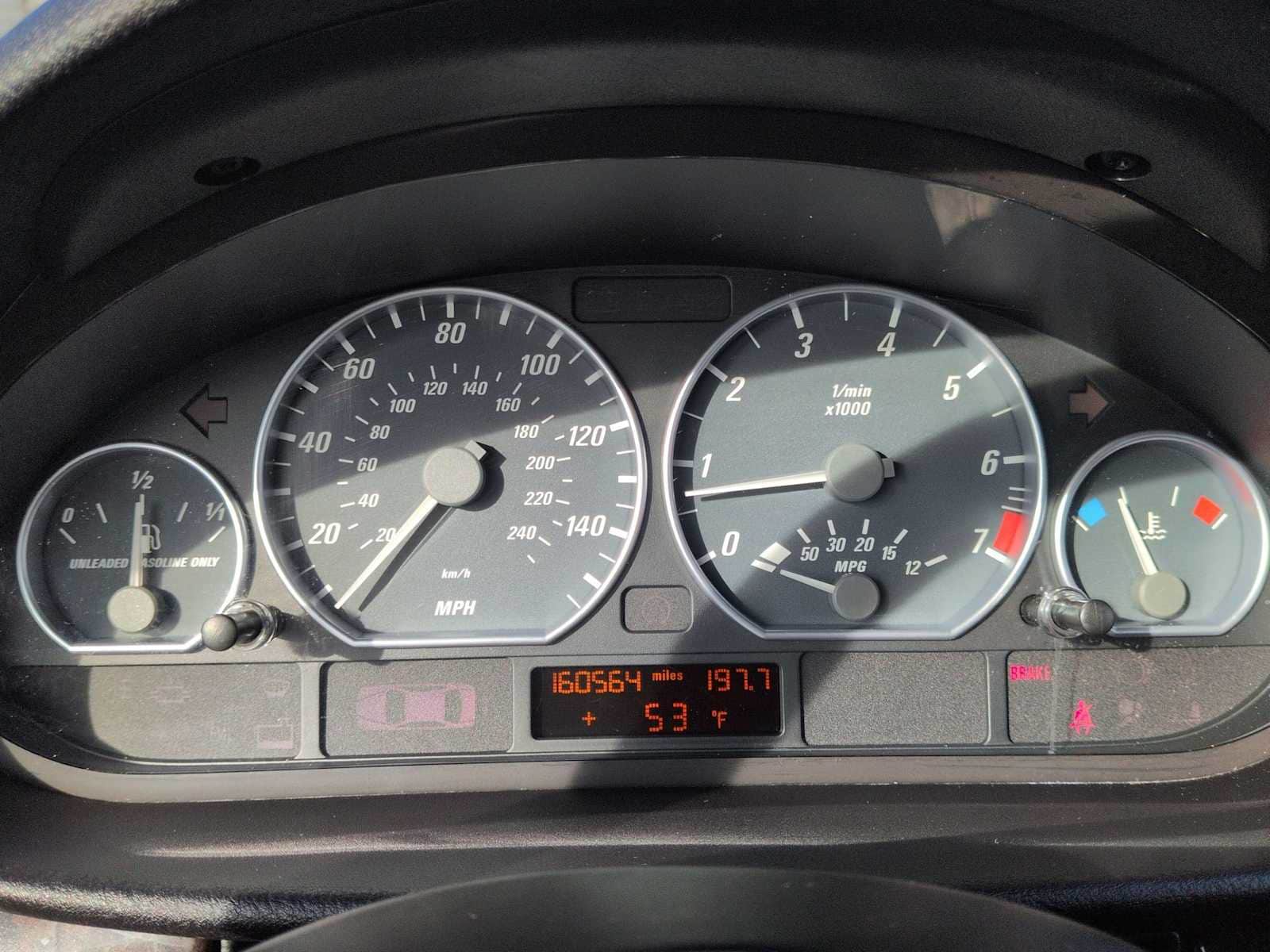 Thumbnail: 2004 BMW 3 Series - 28