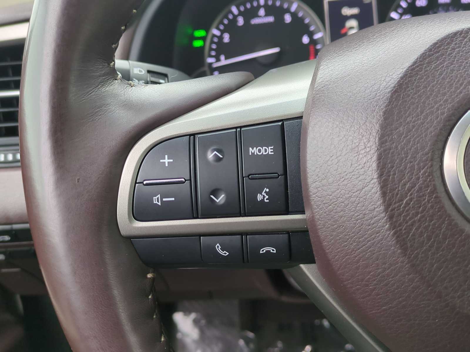 Thumbnail: 2017 Lexus RX - 26