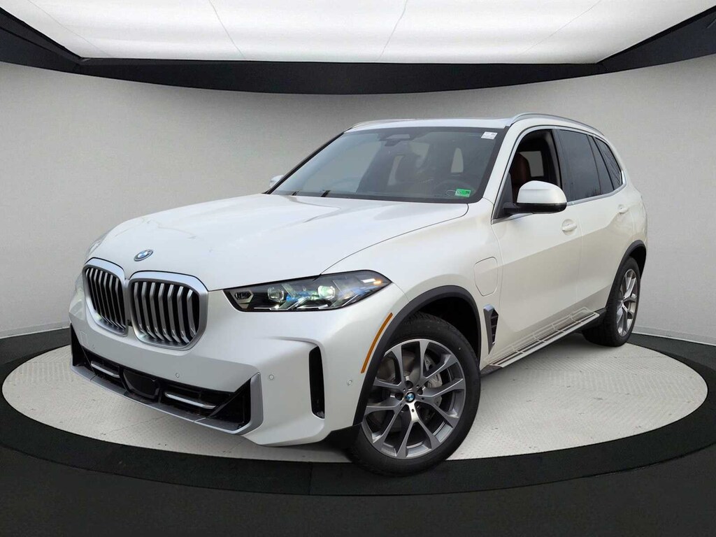 New 2026 BMW X5 PHEV xDrive50e SUV