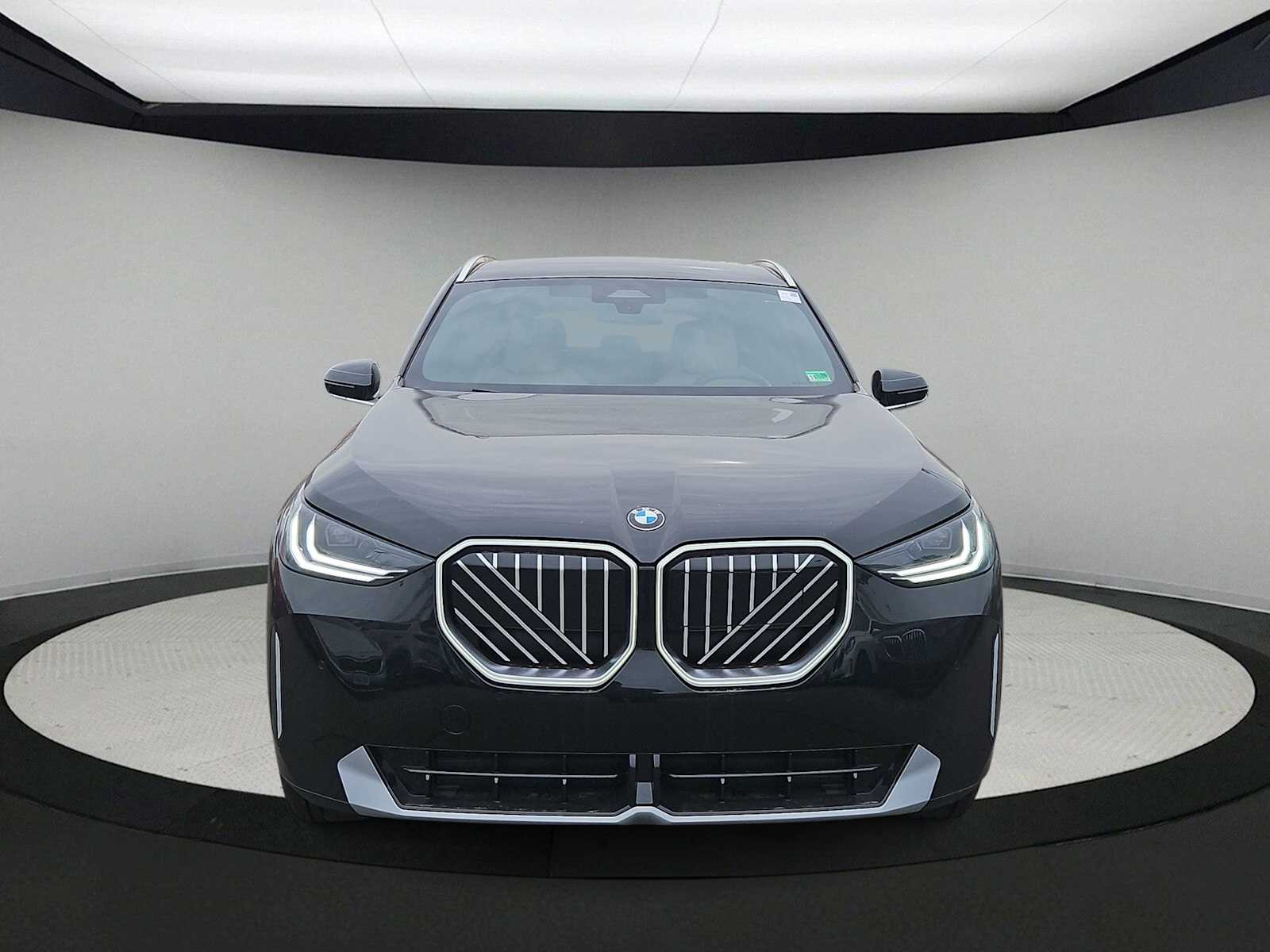 Thumbnail: 2026 BMW X3 - 3