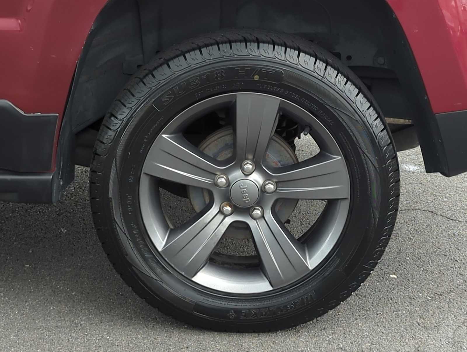 Thumbnail: 2014 Jeep Patriot - 14