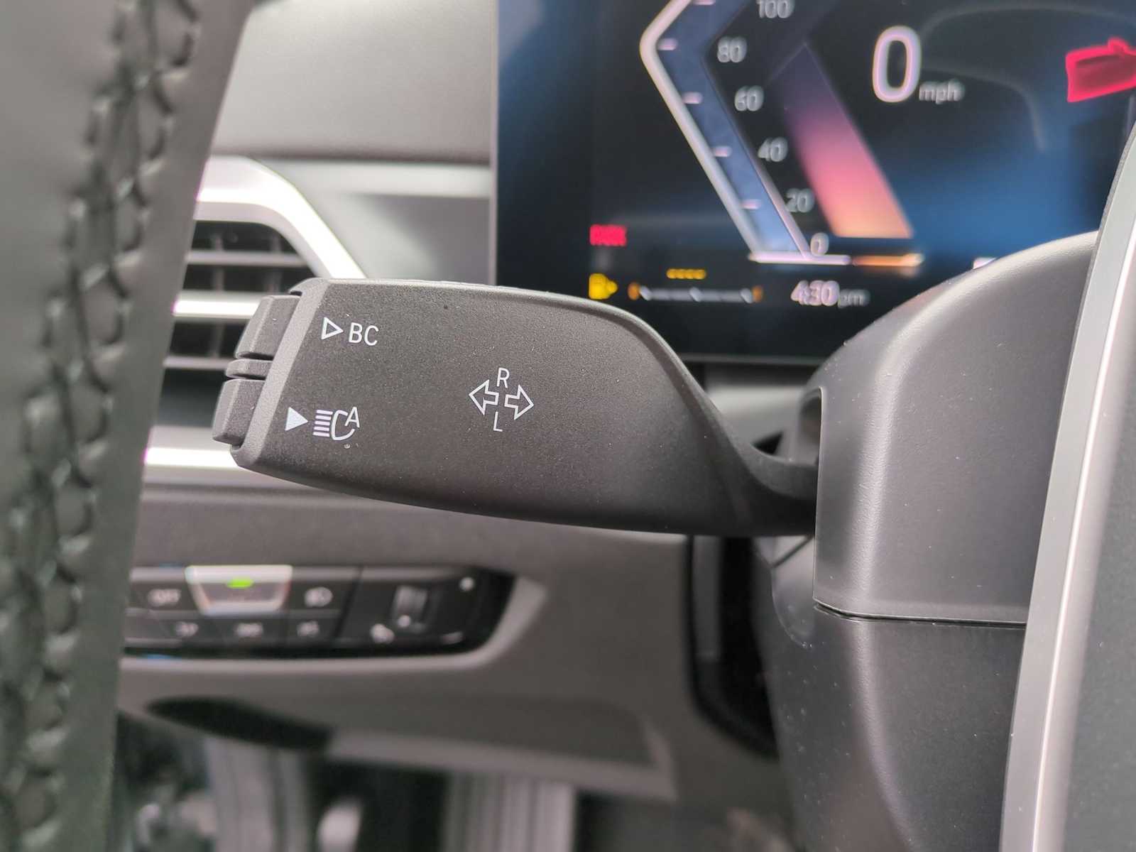 Thumbnail: 2025 BMW 3 Series - 28