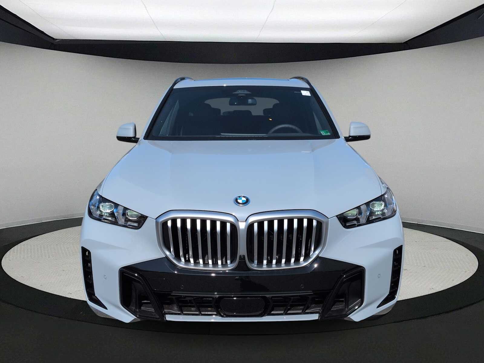 Thumbnail: 2026 BMW X5 - 3