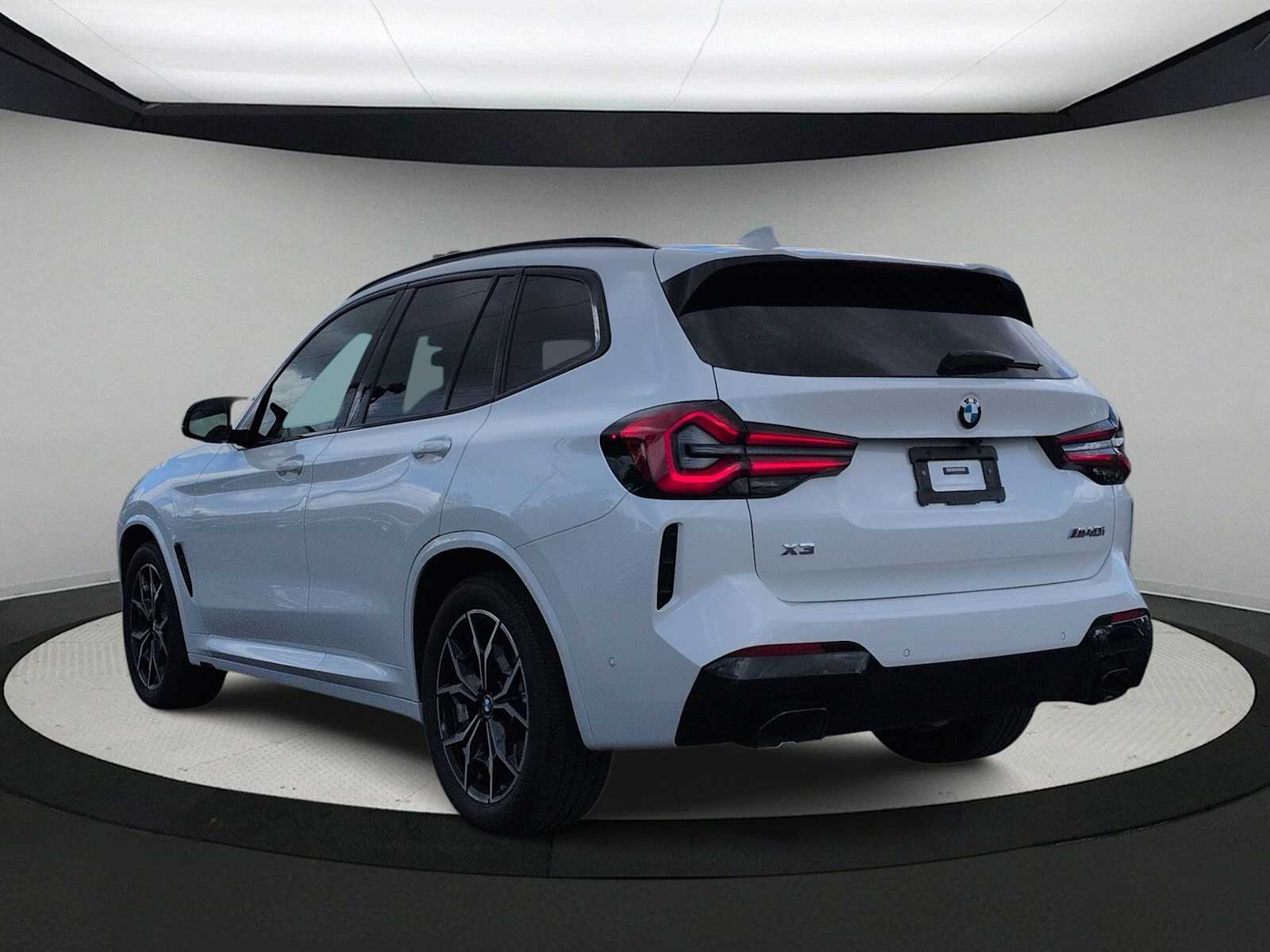 Thumbnail: 2023 BMW X3 - 6