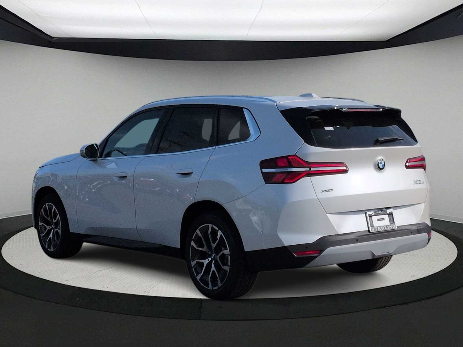 Thumbnail: 2026 BMW X3 - 6