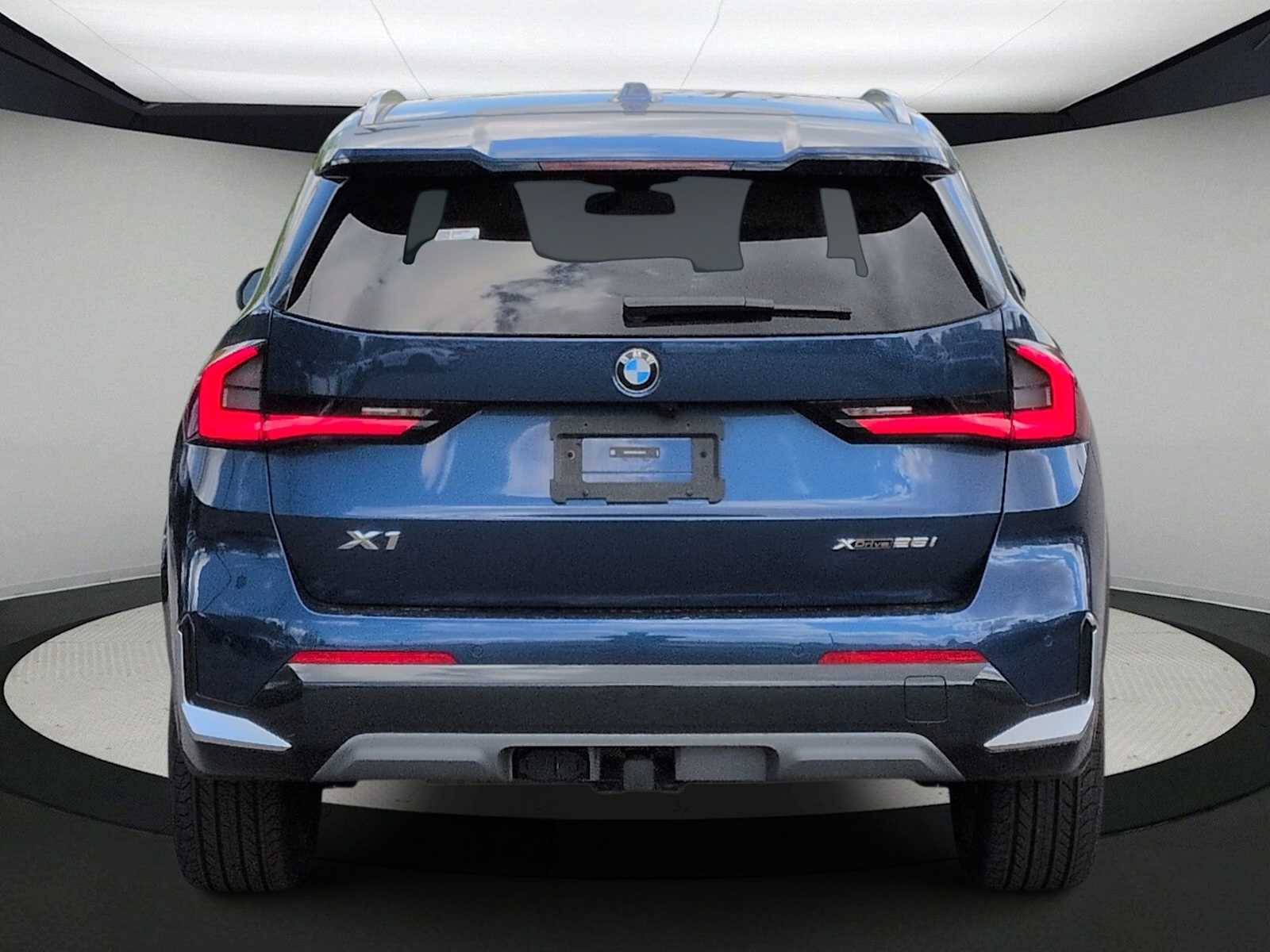 Thumbnail: 2025 BMW X1 - 7