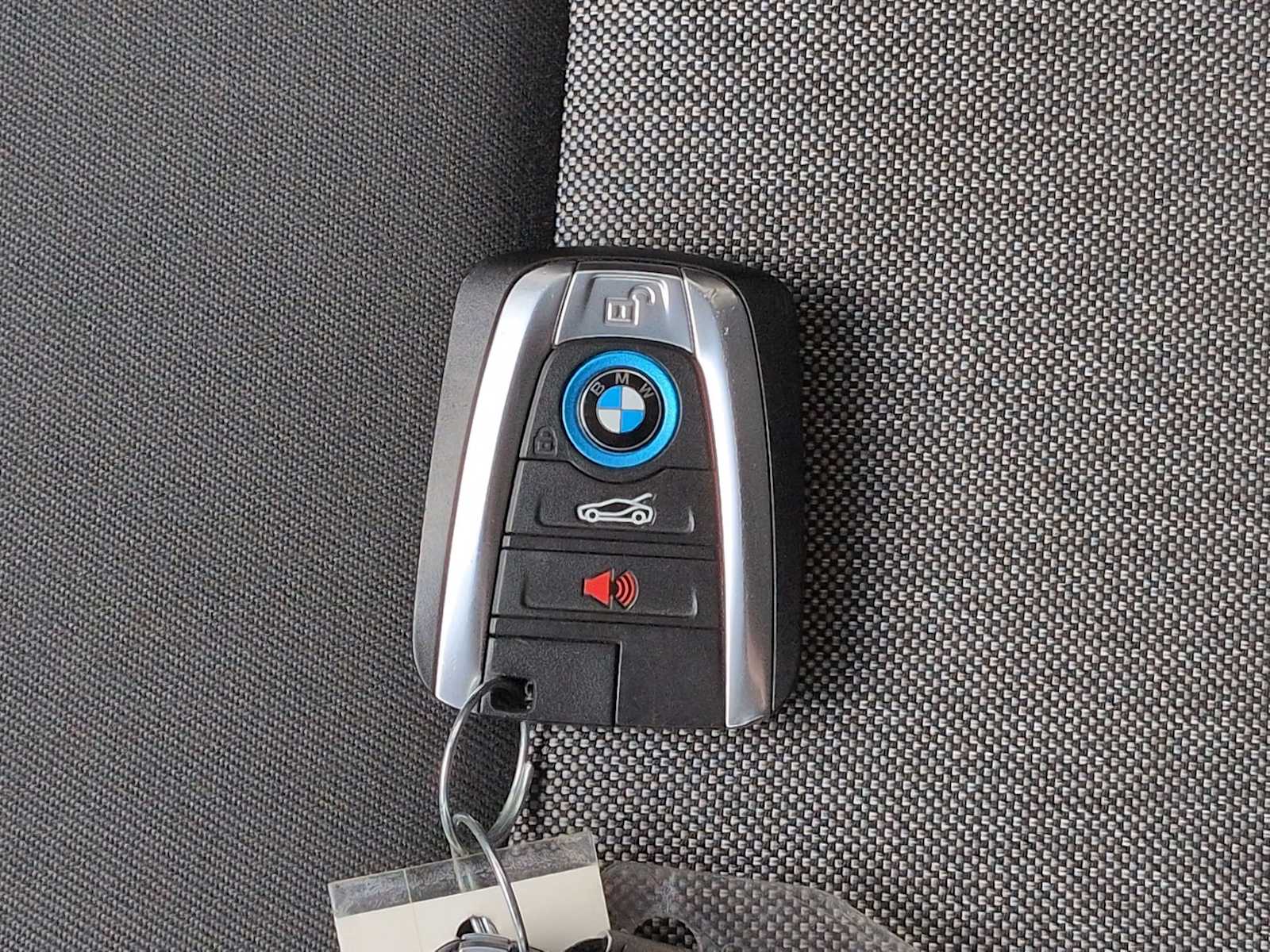 Thumbnail: 2016 BMW i3 - 34