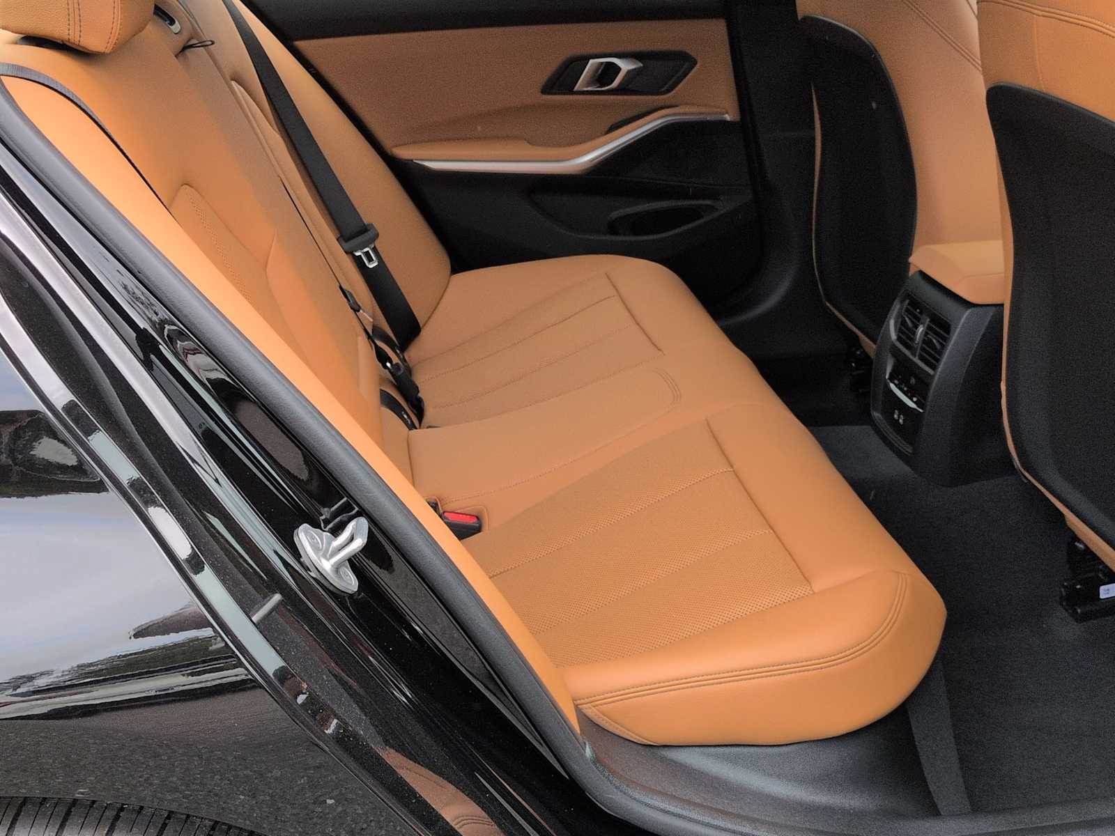 Thumbnail: 2026 BMW 3 Series - 22