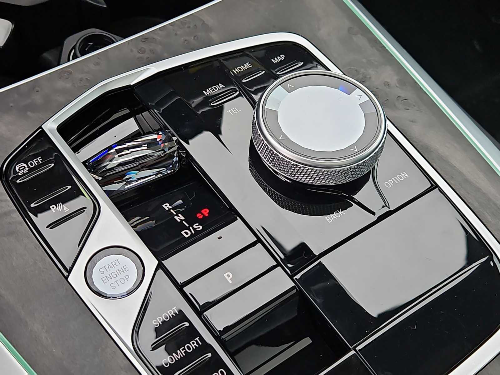 Thumbnail: 2026 BMW X5 - 27