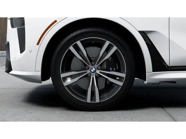 Thumbnail: 2026 BMW X7 - 7