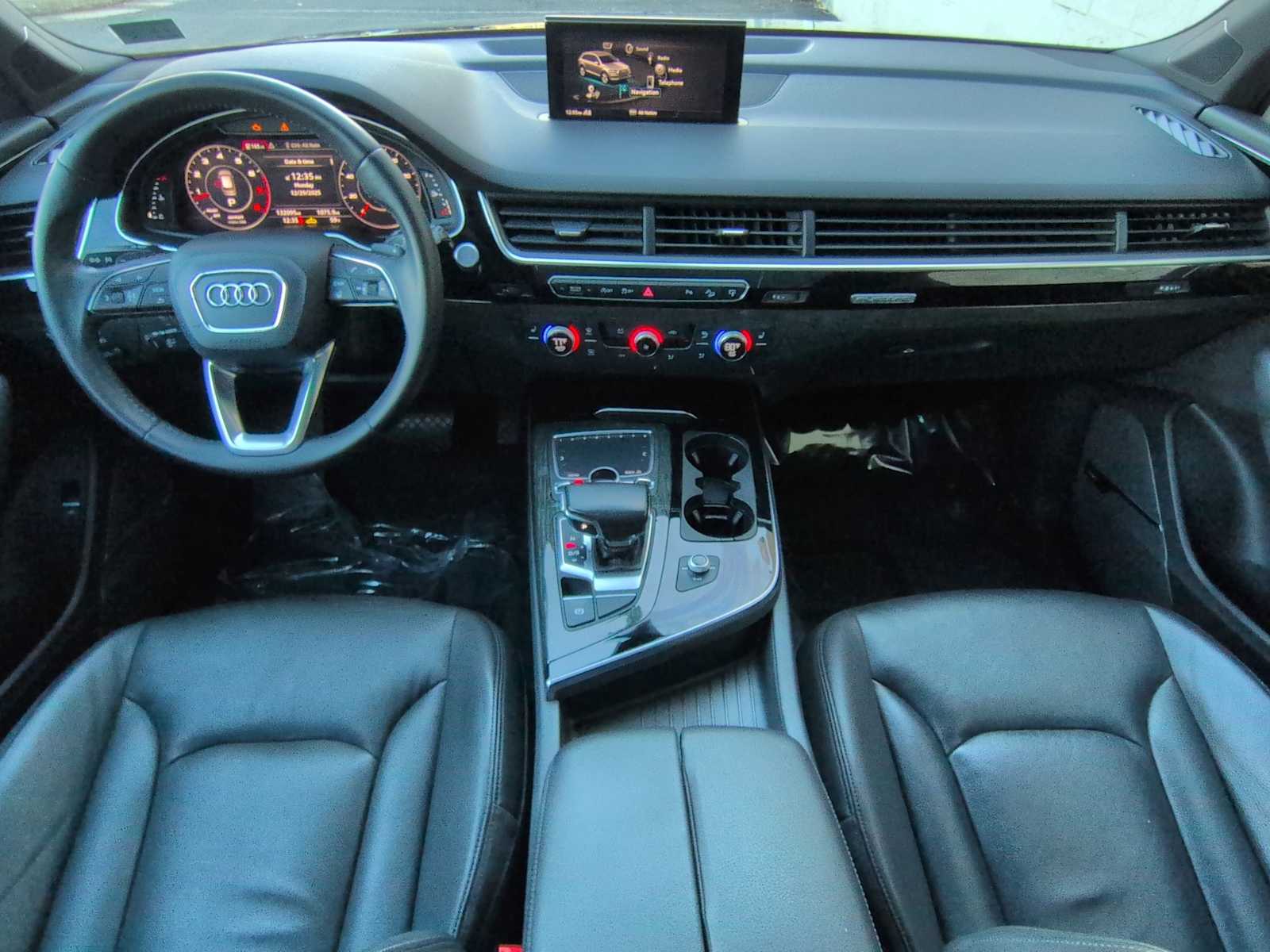 Thumbnail: 2017 Audi Q7 - 16