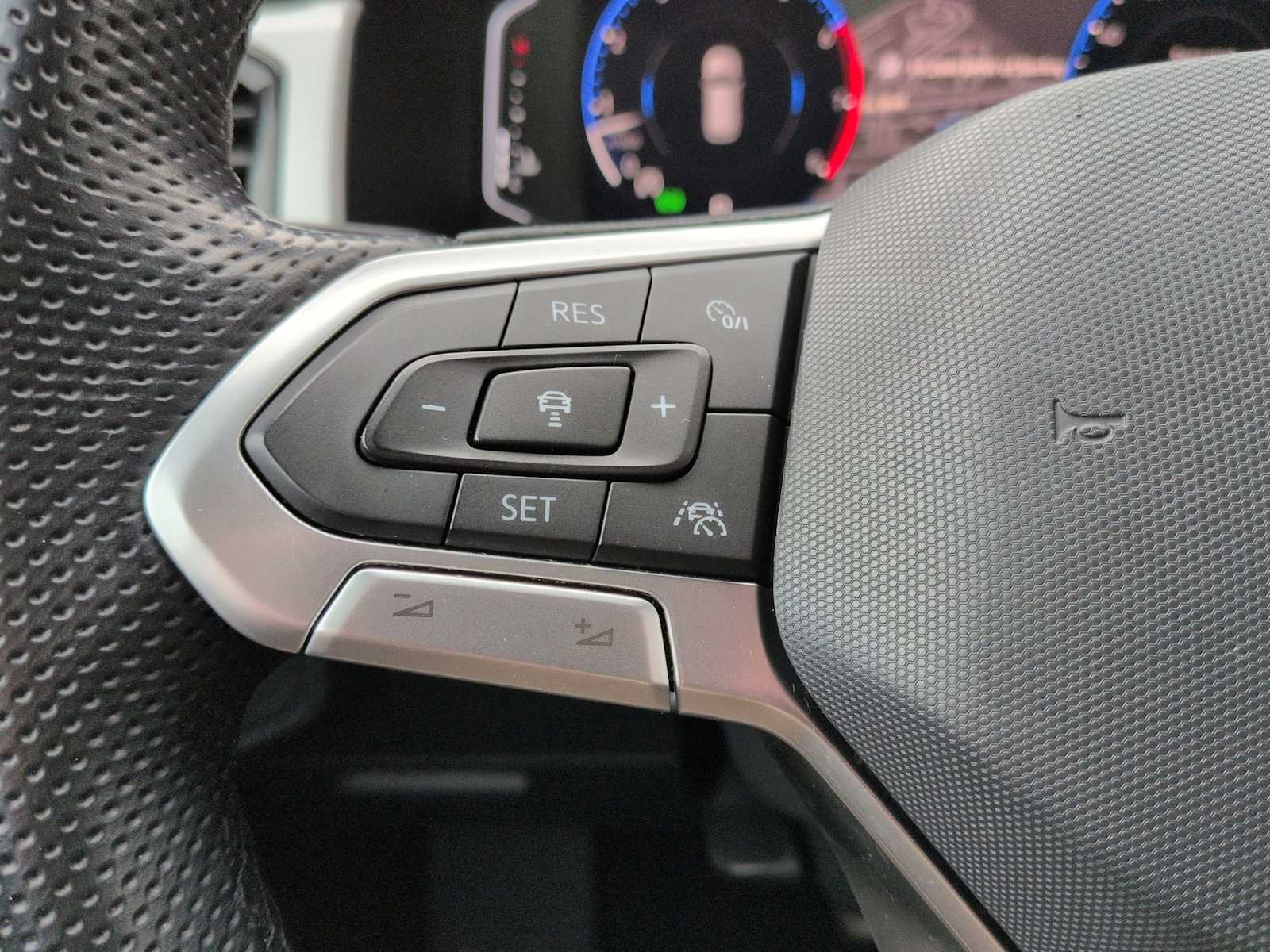 Thumbnail: 2021 Volkswagen Atlas - 26