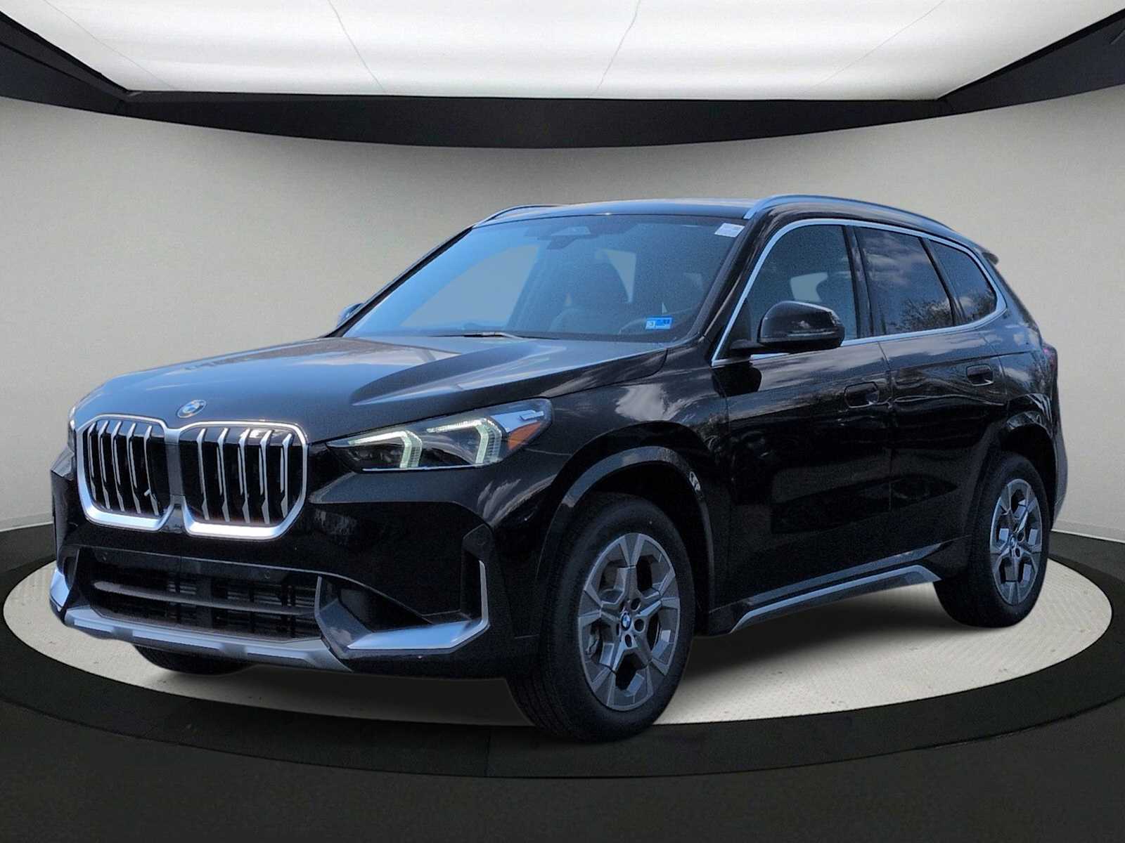 Thumbnail: 2026 BMW X1 - 4