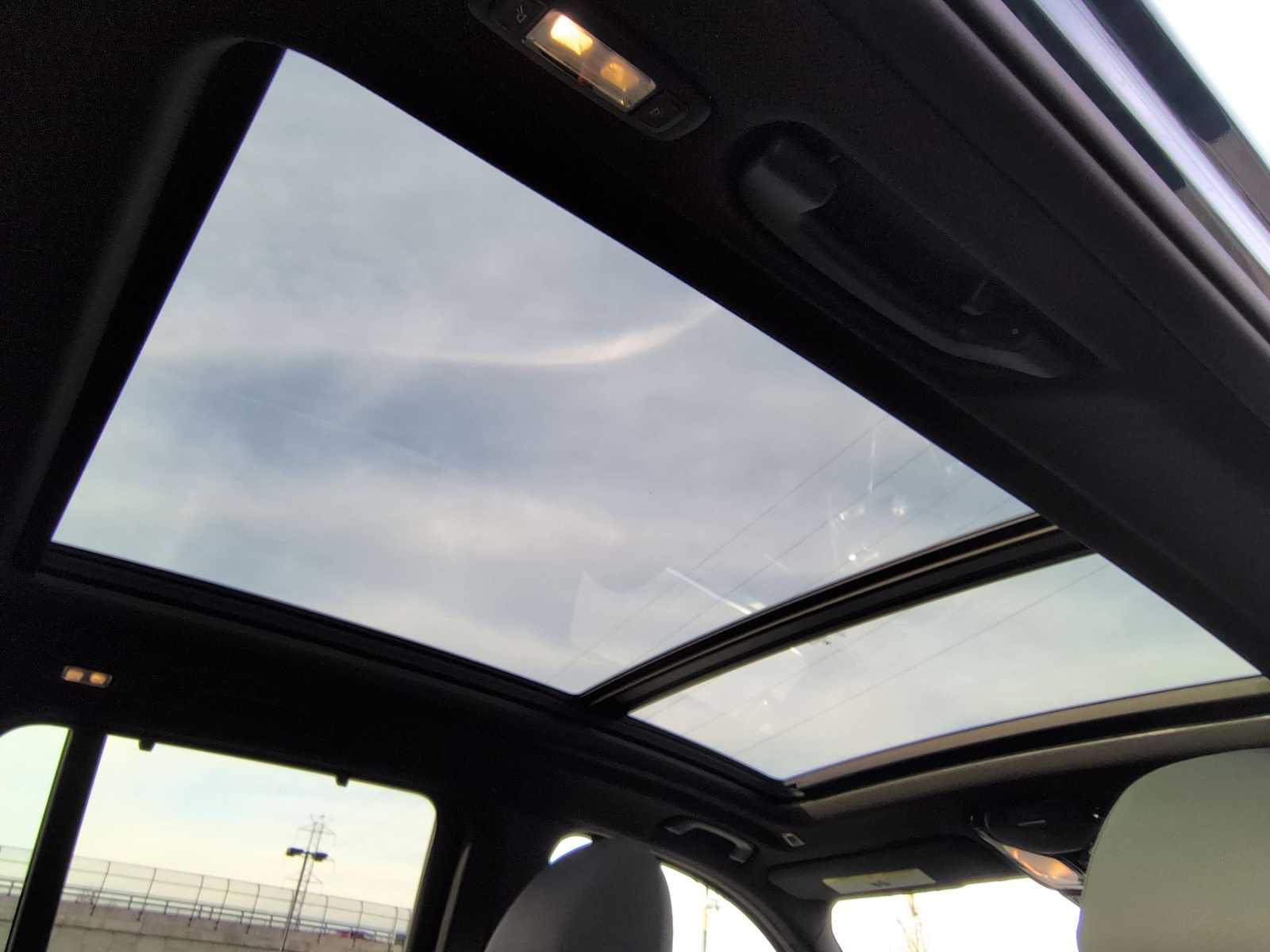 Thumbnail: 2020 BMW X3 - 23