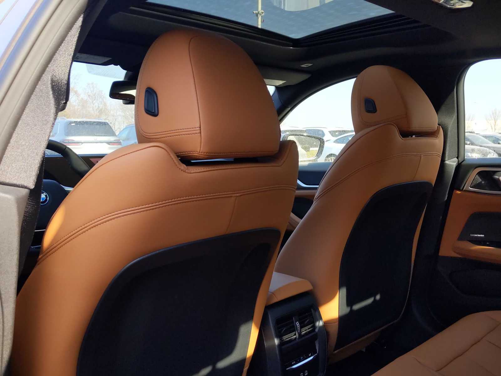2025 BMW i4 eDrive40 10