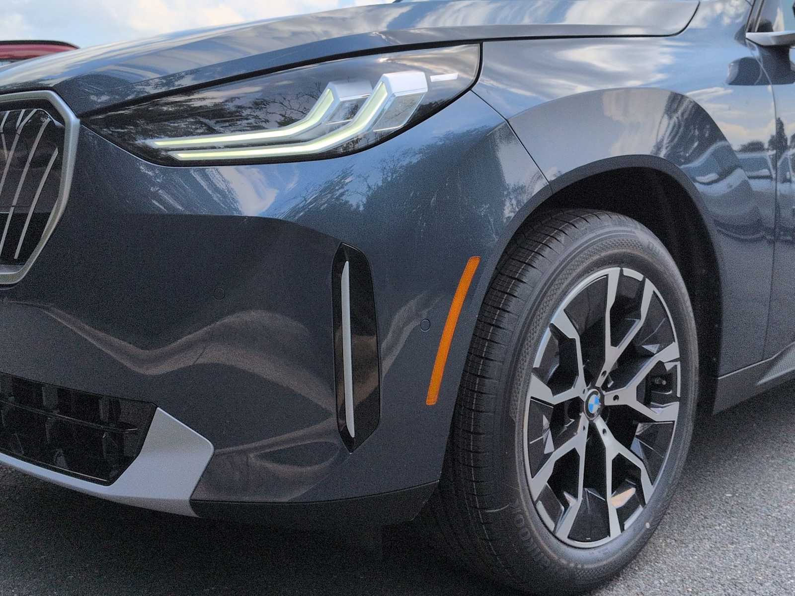 Thumbnail: 2026 BMW X3 - 11