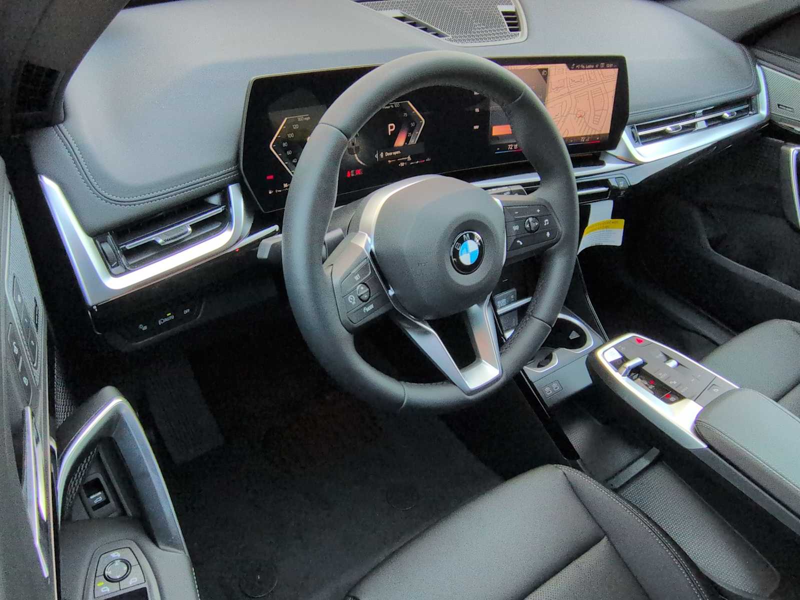 Thumbnail: 2026 BMW X1 - 10