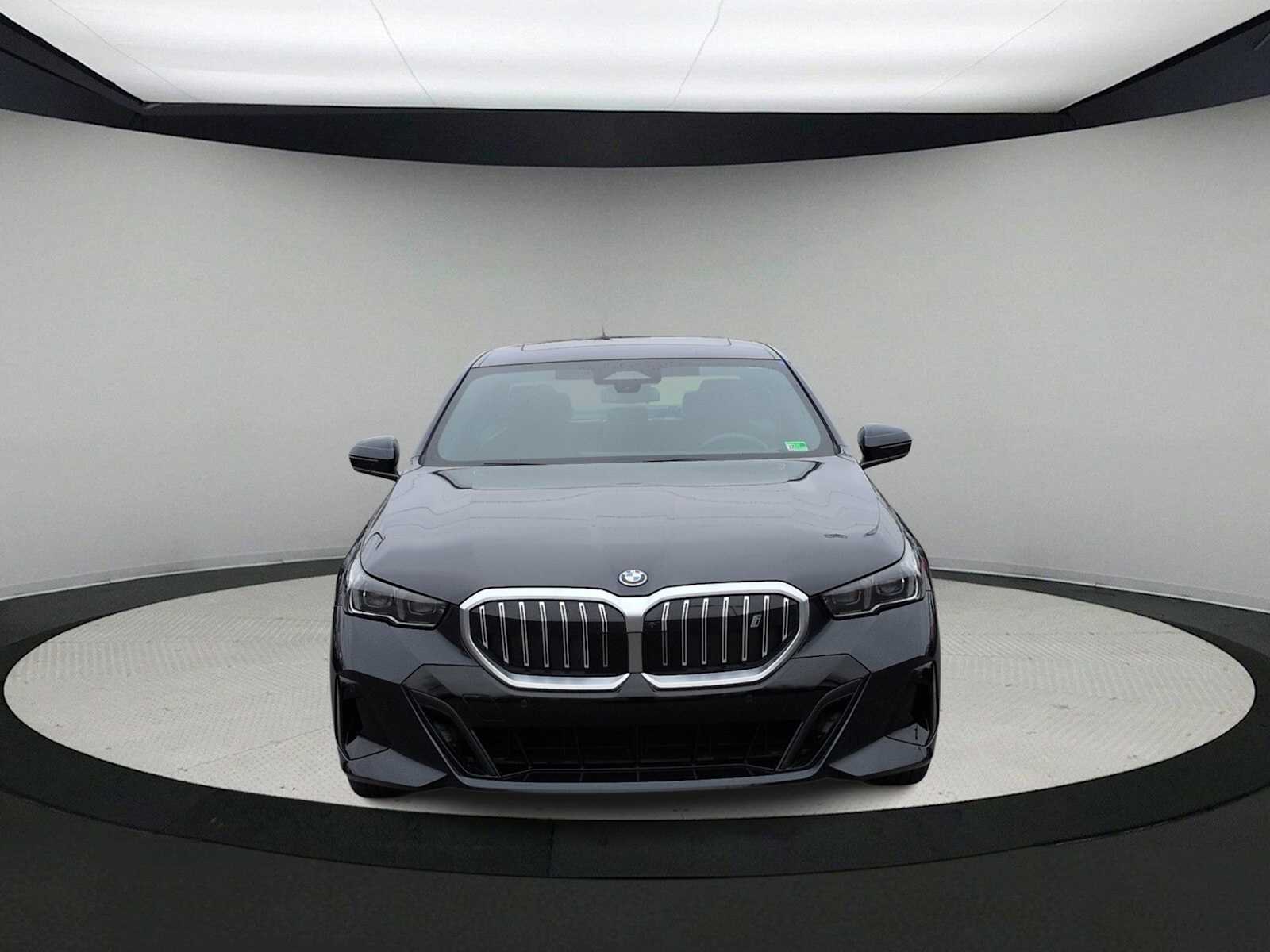 Thumbnail: 2025 BMW i5 - 3