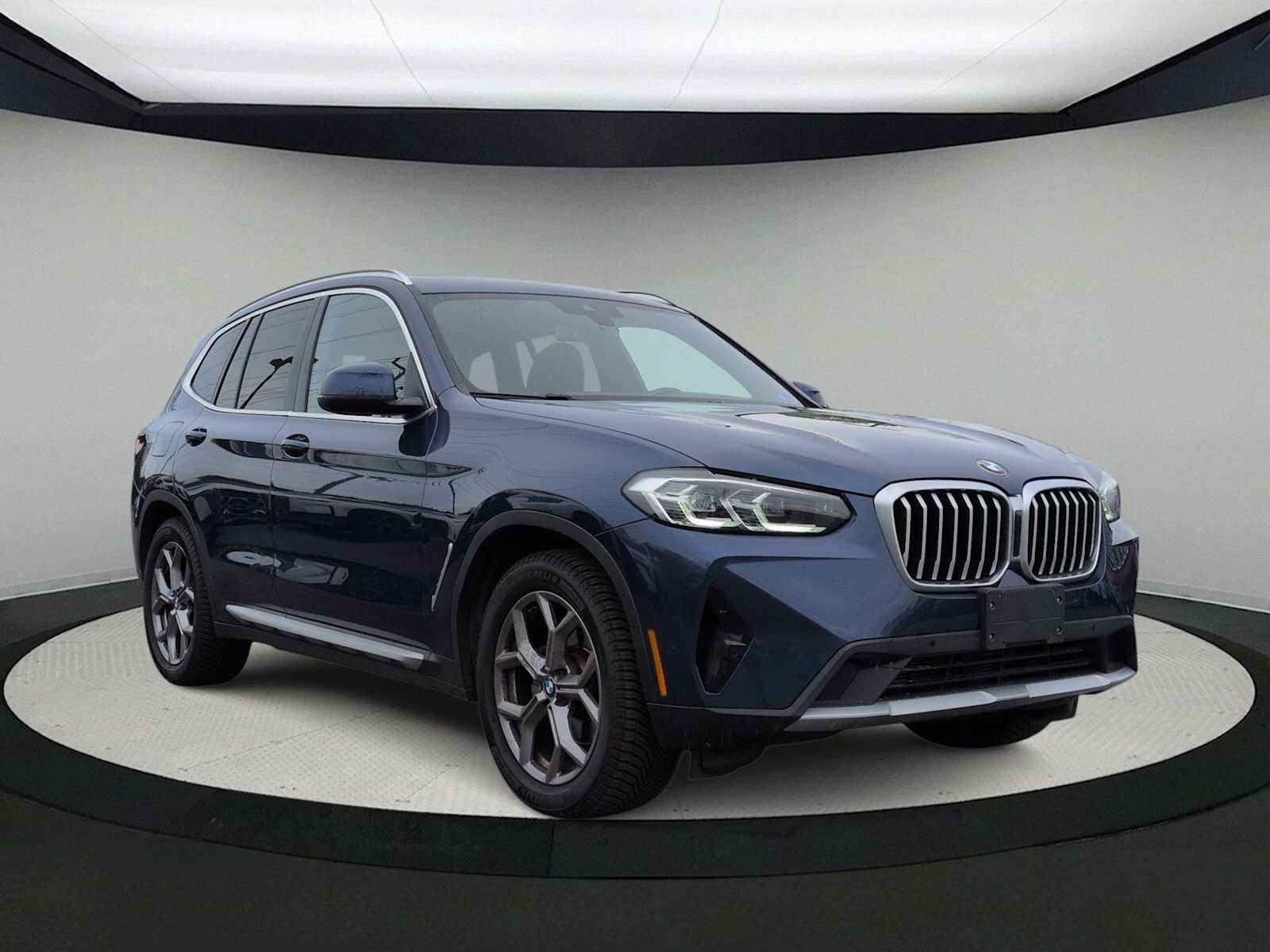 Thumbnail: 2022 BMW X3 - 2