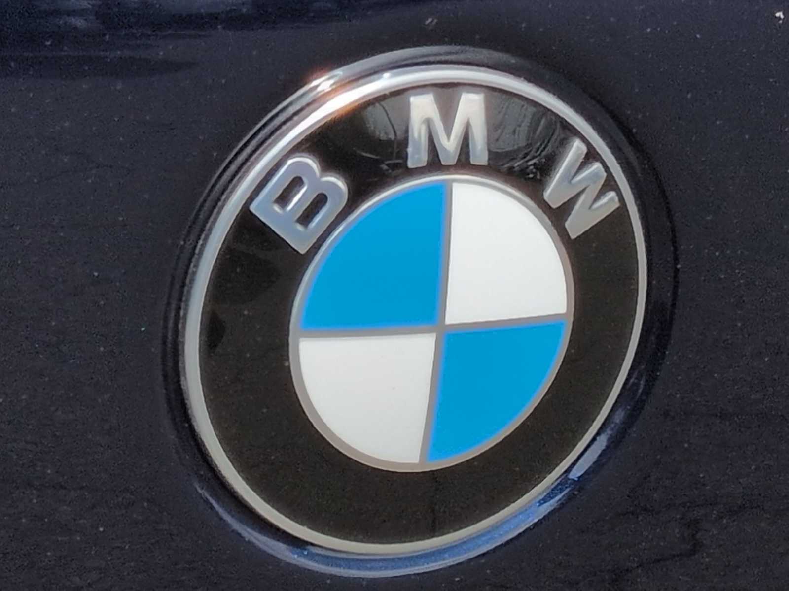 Thumbnail: 2026 BMW X5 - 12