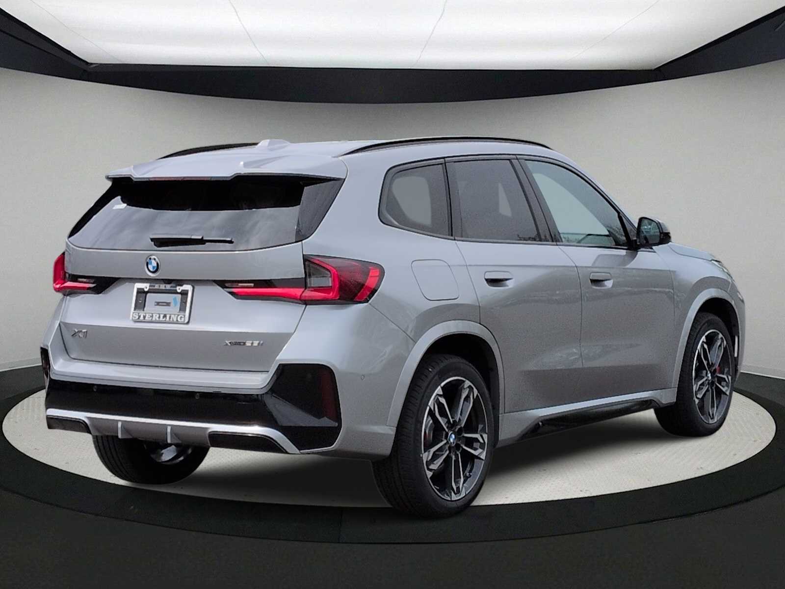 Thumbnail: 2026 BMW X1 - 8