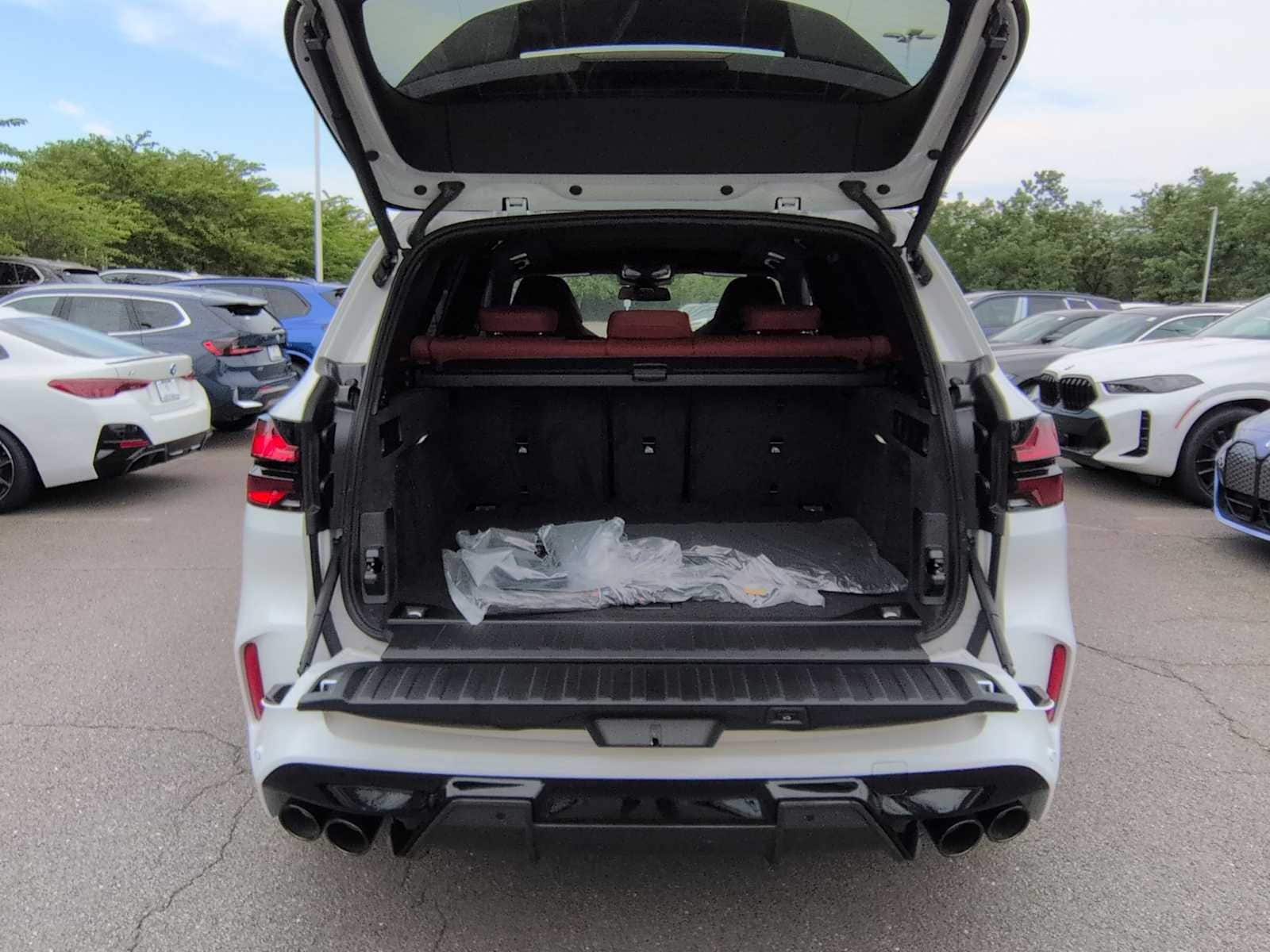 Thumbnail: 2026 BMW X5 - 36