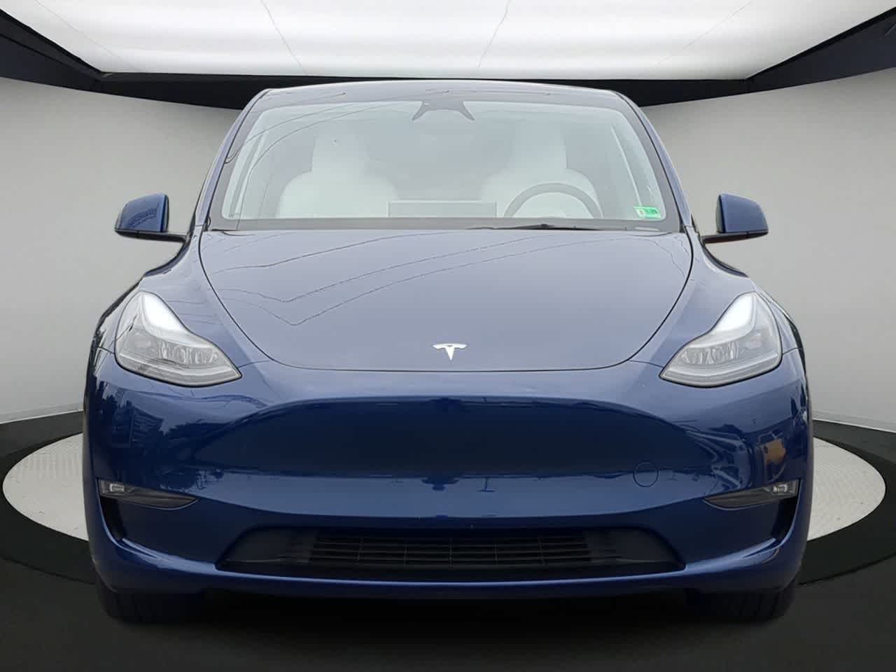 Thumbnail: 2023 Tesla Model Y - 3