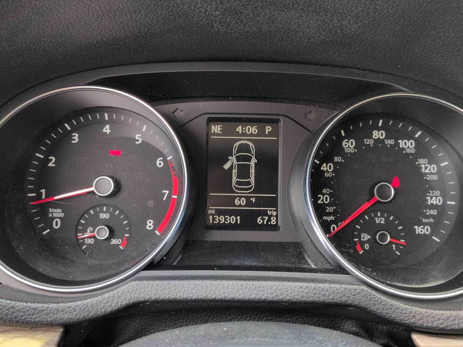 Thumbnail: 2018 Volkswagen Passat - 34