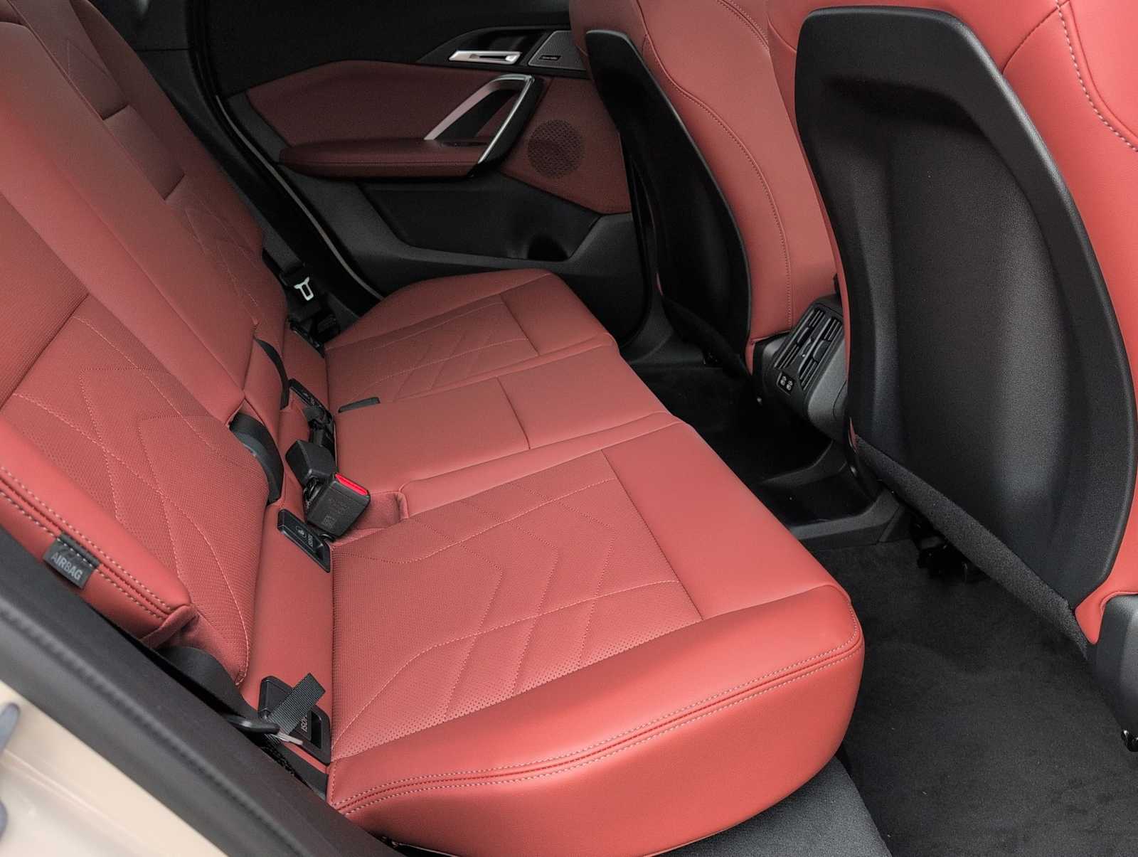 Thumbnail: 2026 BMW X1 - 20