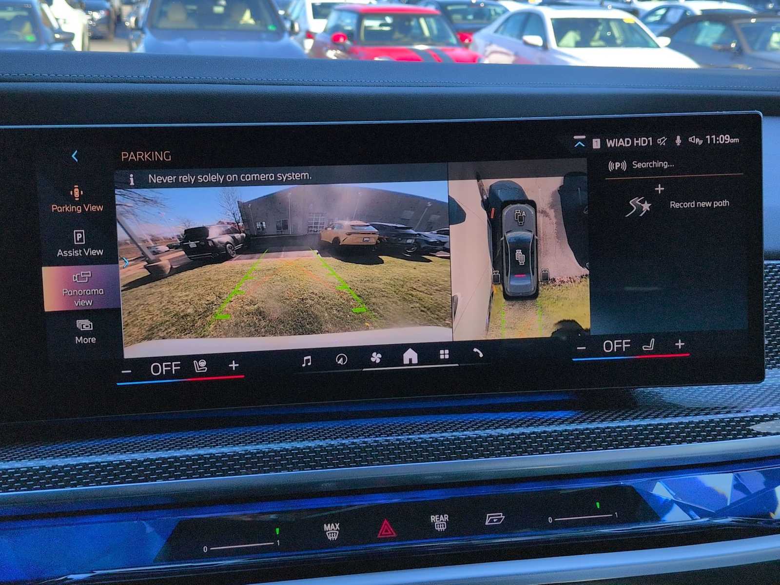 Thumbnail: 2023 BMW i7 - 31