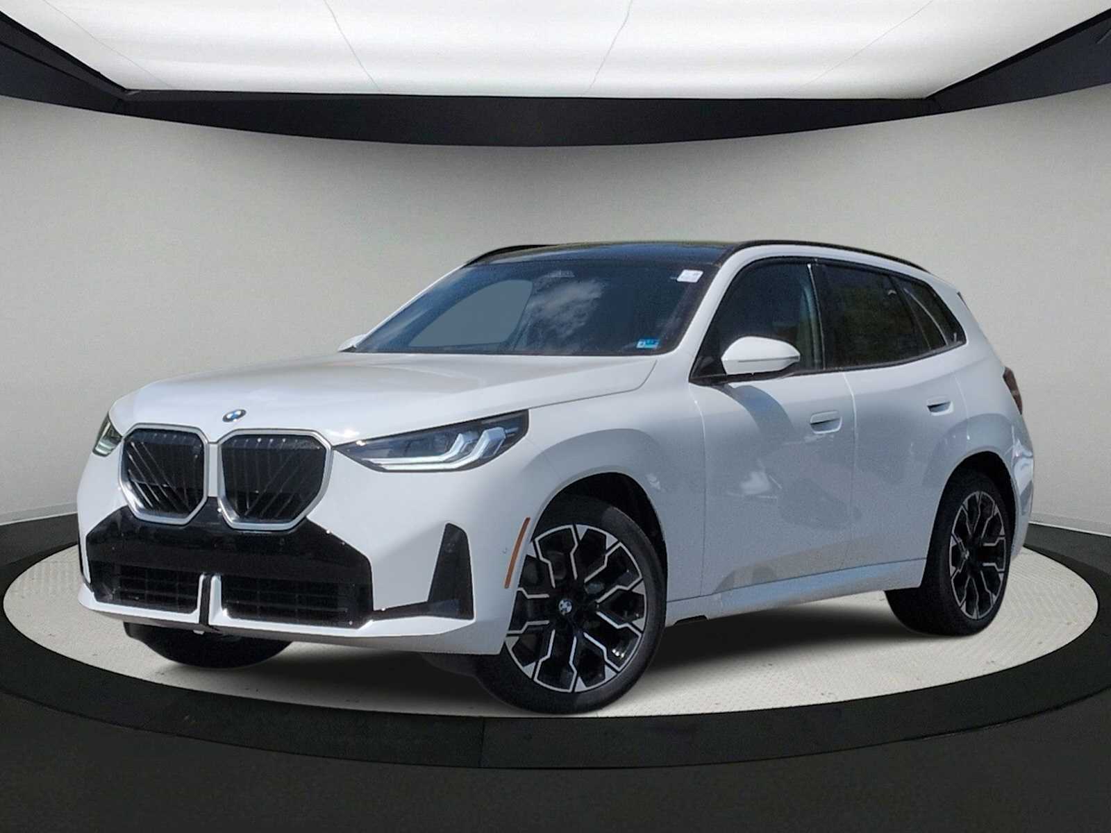 Thumbnail: 2026 BMW X3 - 1