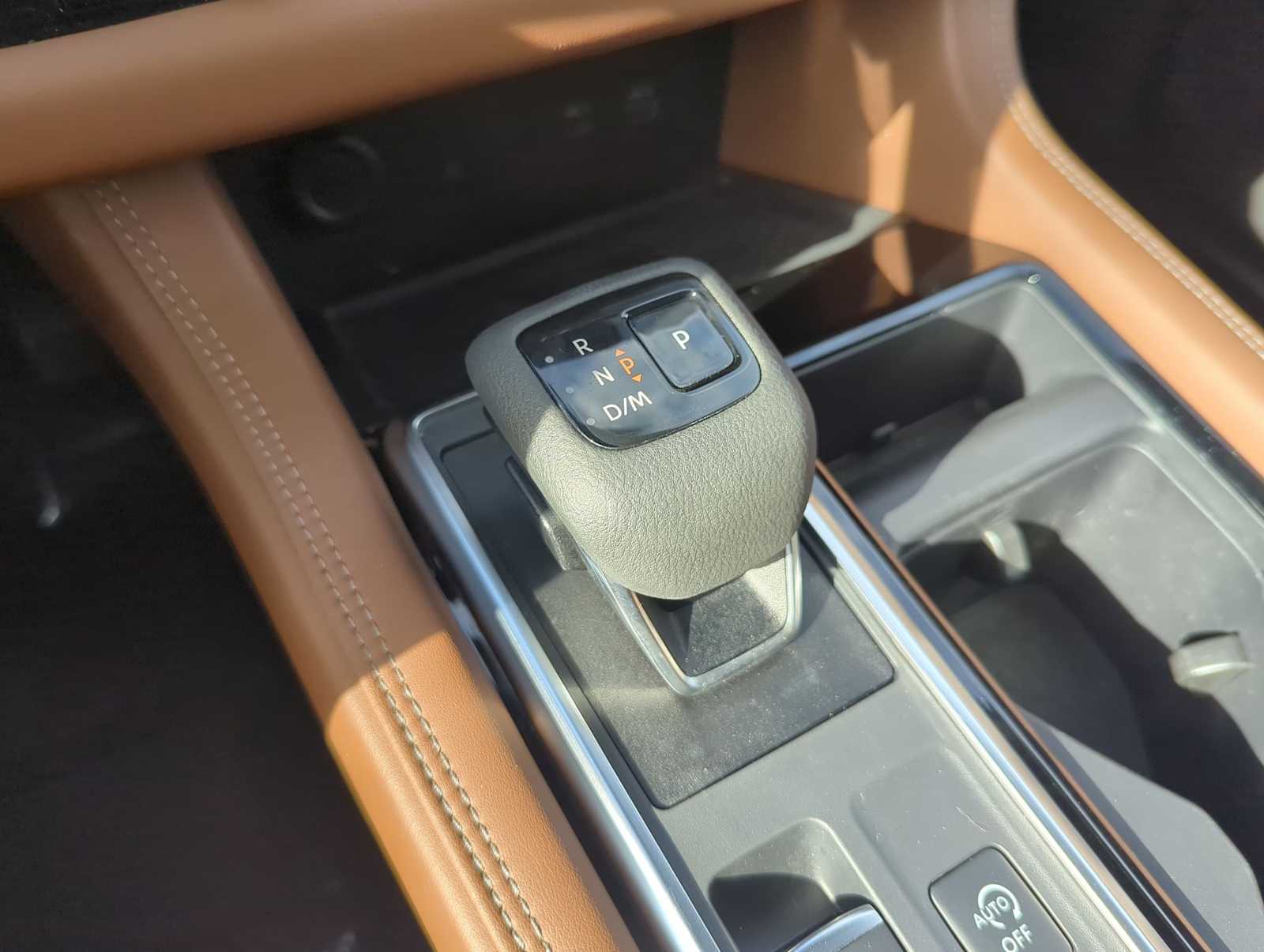 Thumbnail: 2023 Nissan Pathfinder - 34