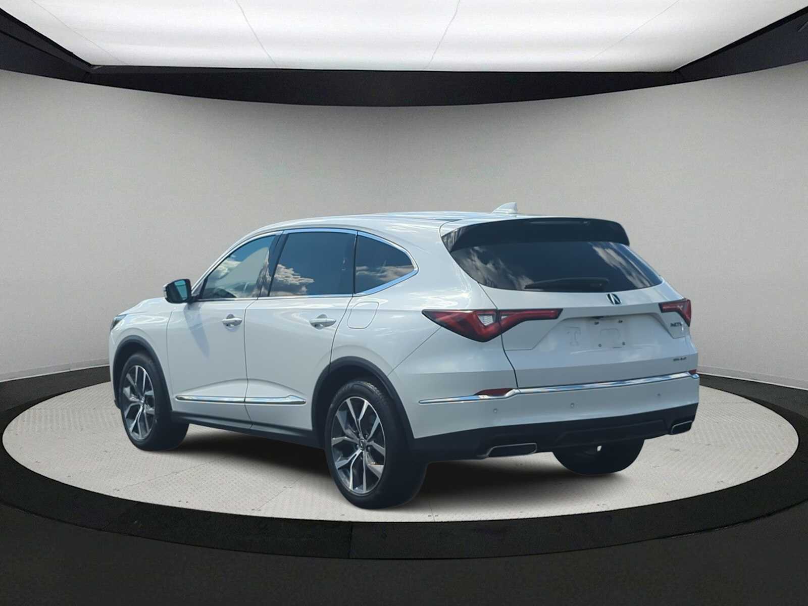 Thumbnail: 2023 Acura MDX - 6