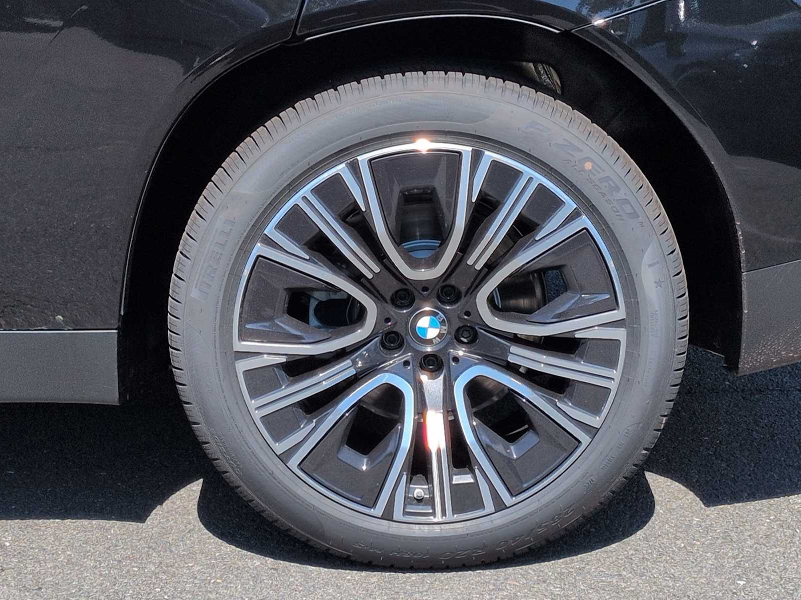 Thumbnail: 2026 BMW X3 - 14