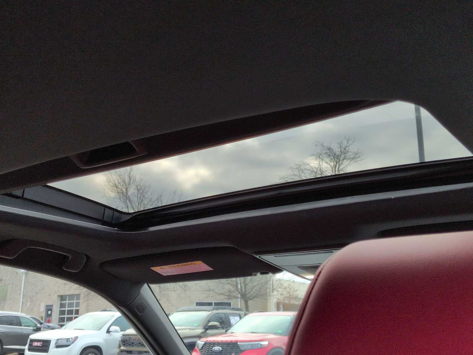 Thumbnail: 2025 Acura Integra - 23