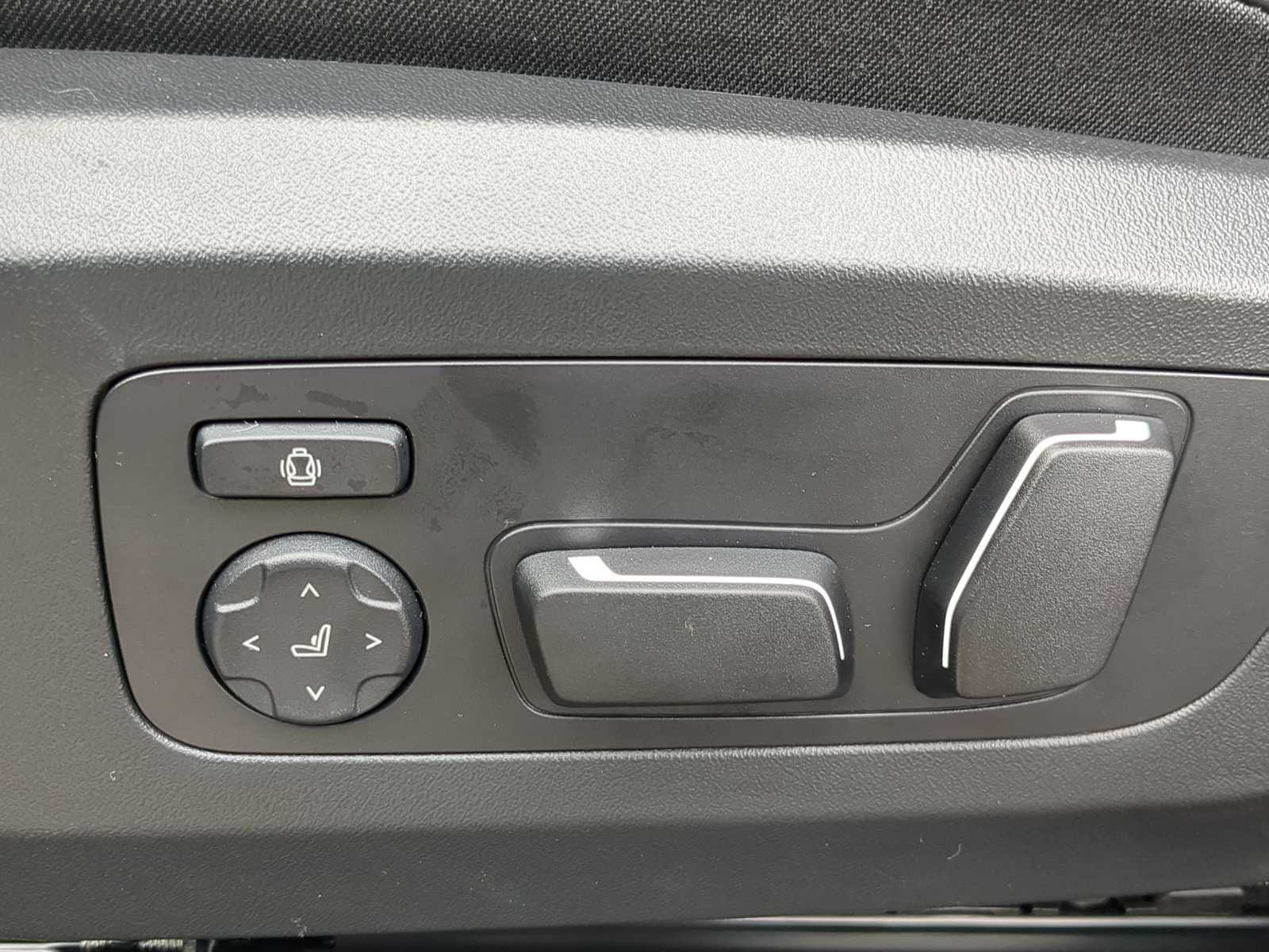 Thumbnail: 2026 BMW X3 - 18