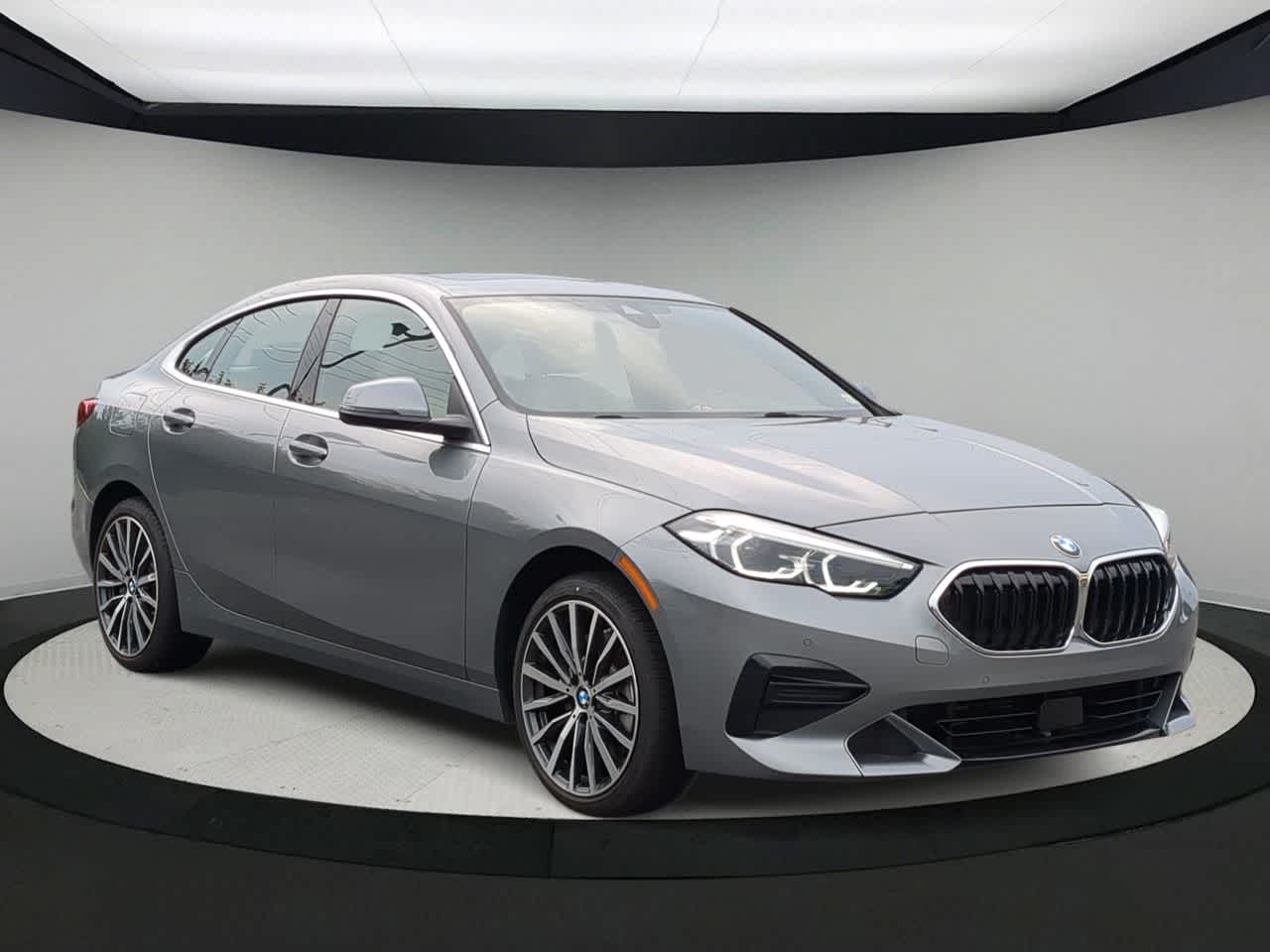 Thumbnail: 2024 BMW 2 Series - 2