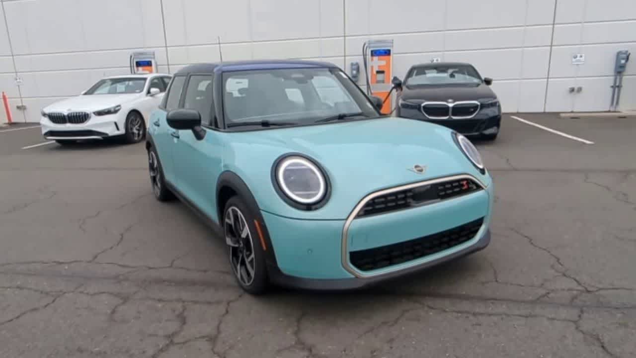 Thumbnail: 2025 MINI Cooper Hardtop - 4
