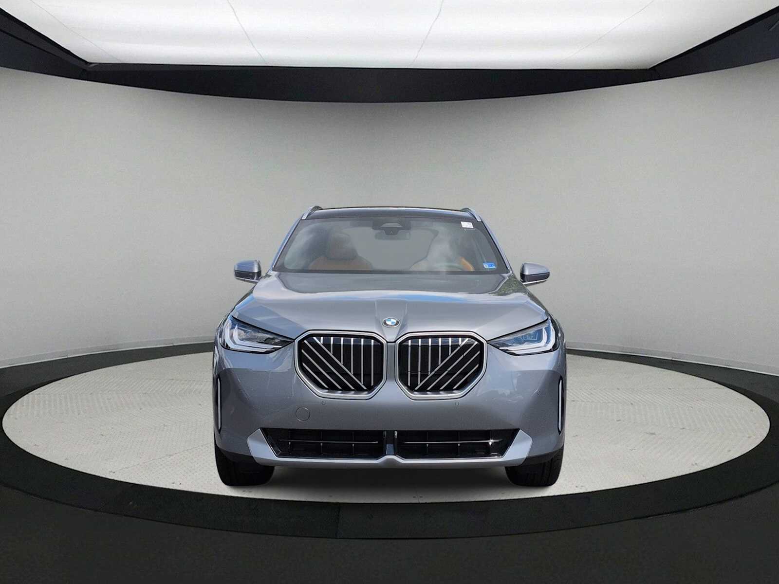 Thumbnail: 2026 BMW X3 - 3