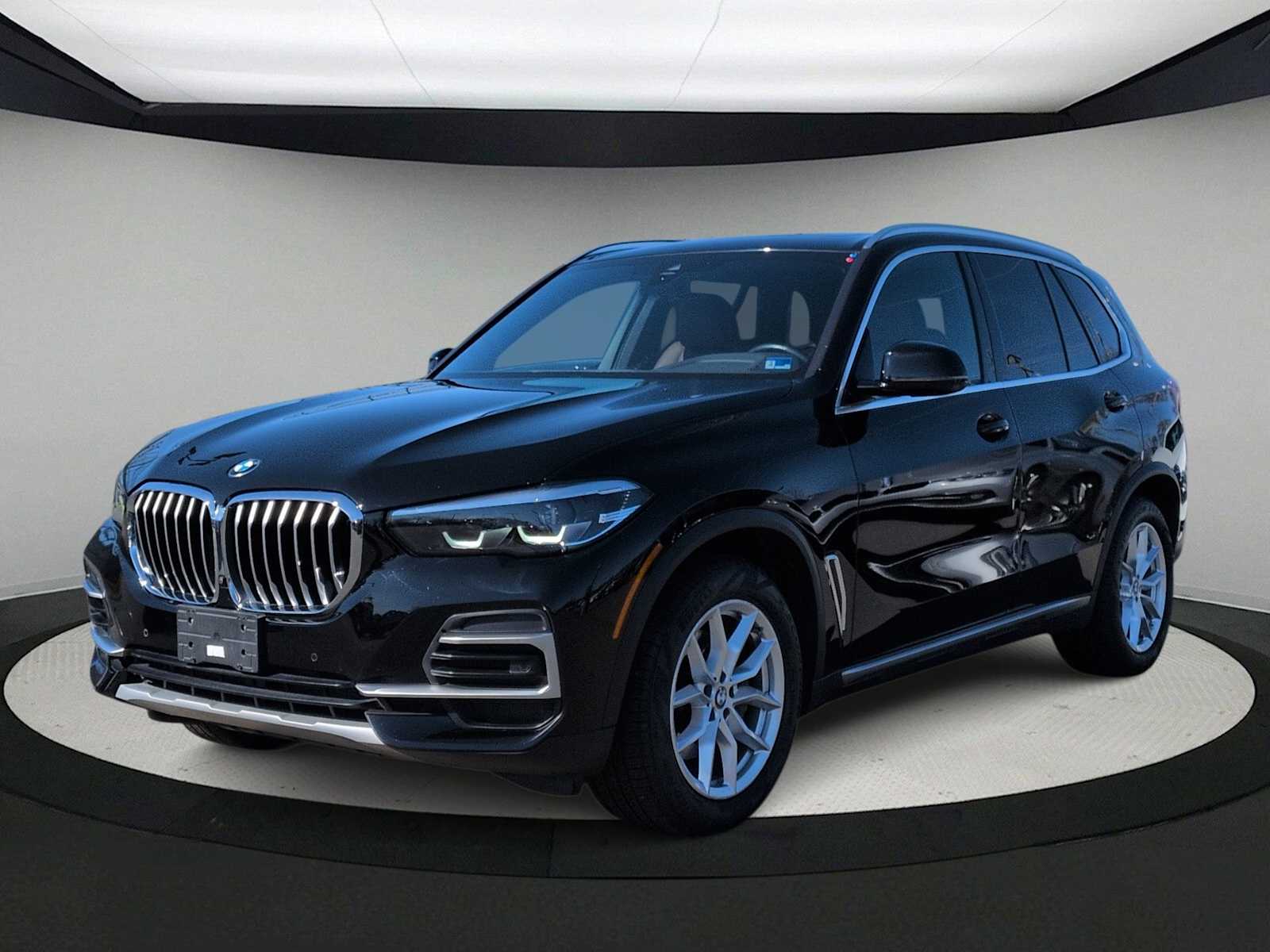 Thumbnail: 2023 BMW X5 - 4