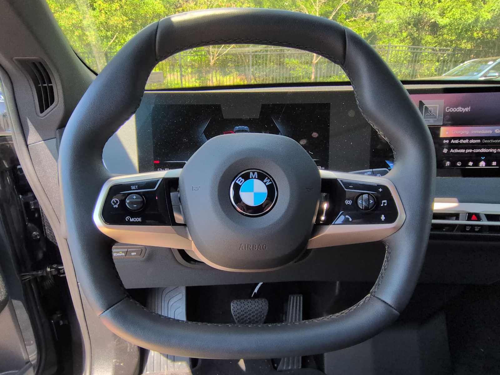 Thumbnail: 2026 BMW iX - 22