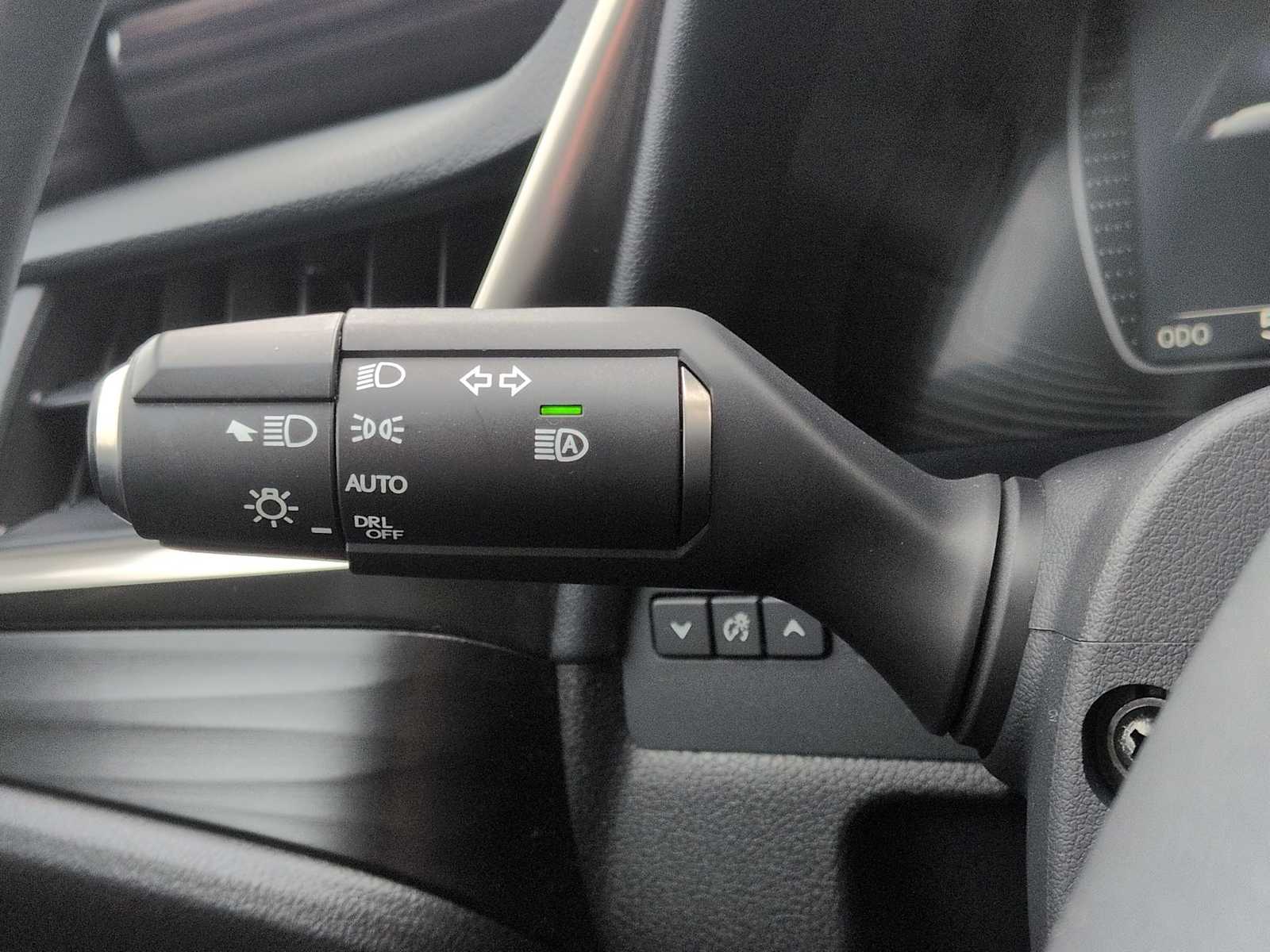 Thumbnail: 2019 Lexus ES - 29