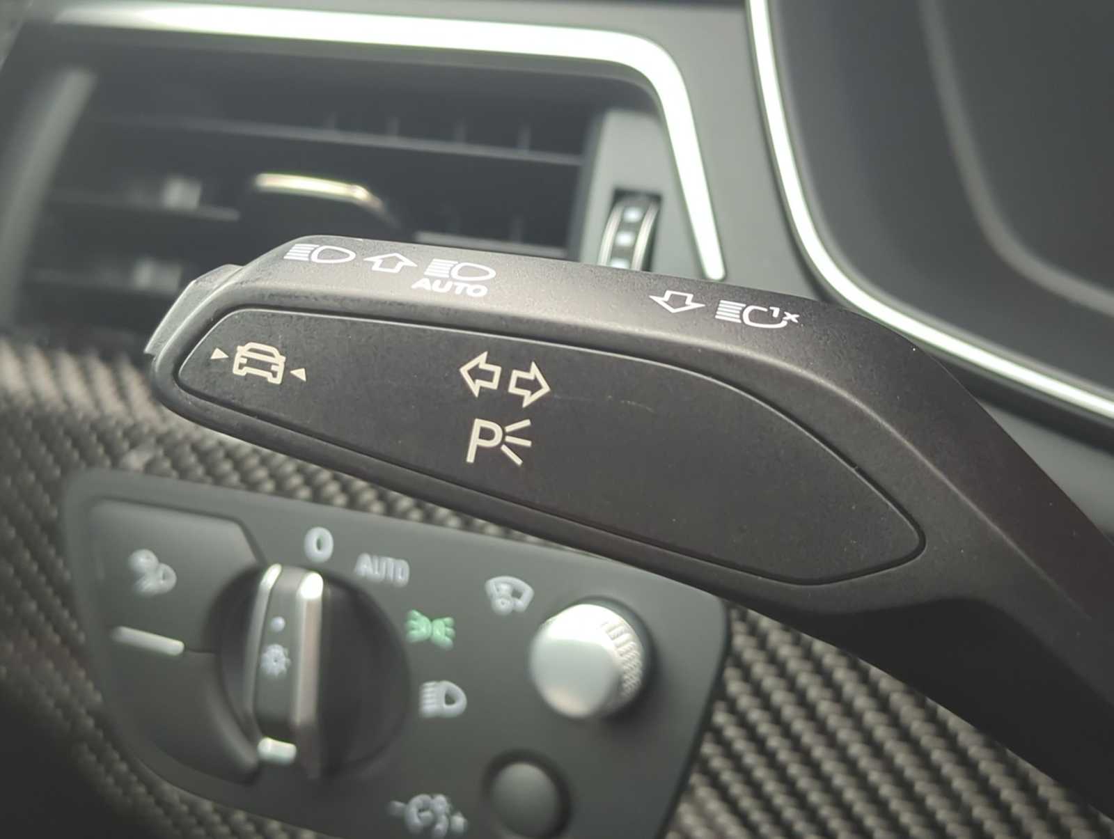 Thumbnail: 2024 Audi RS 5 - 28