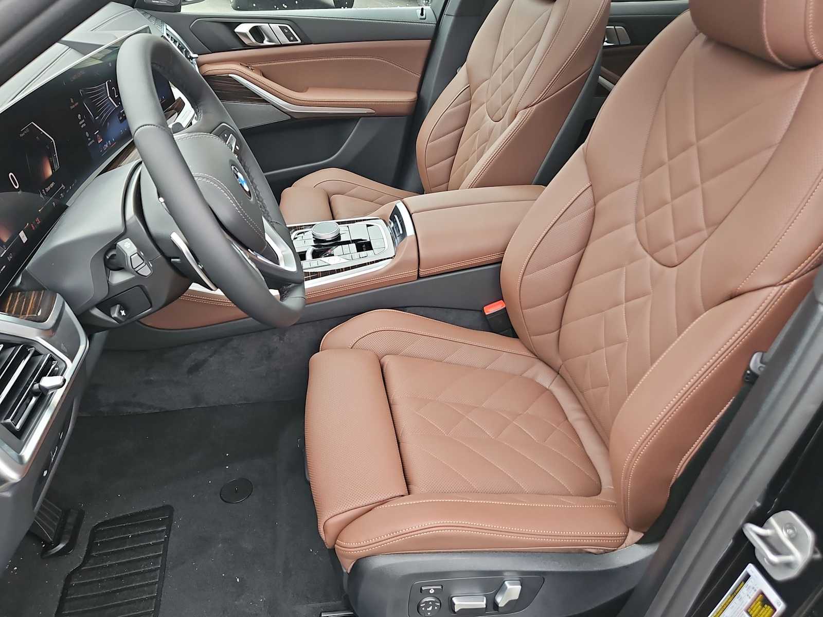 Thumbnail: 2026 BMW X5 - 15