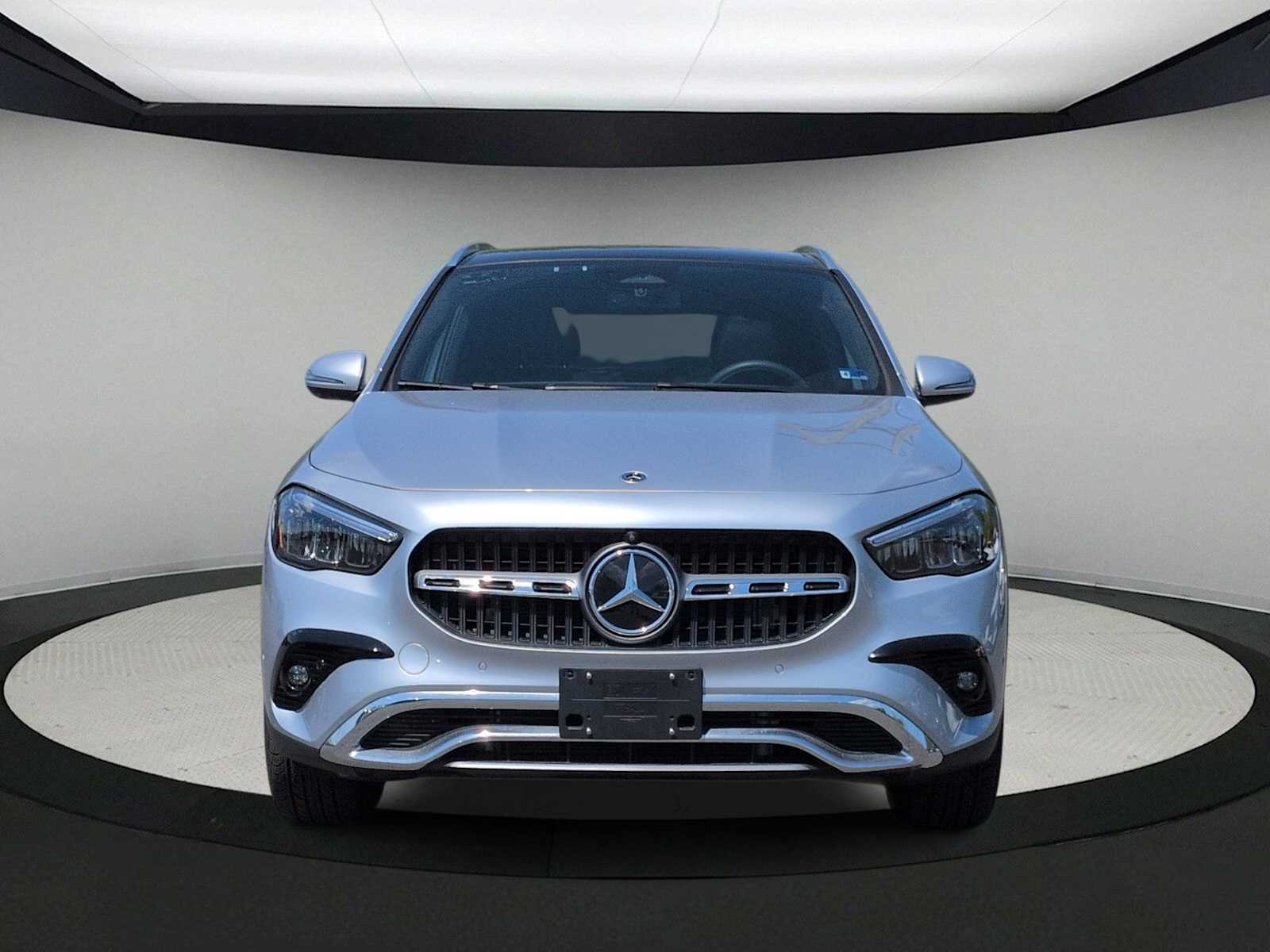 Thumbnail: 2026 Mercedes-Benz GLA - 3